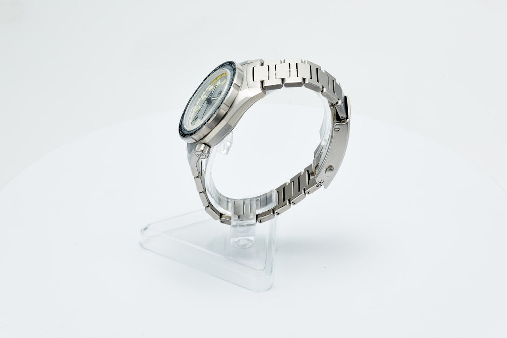 Thresher 41mm Chalk Grey