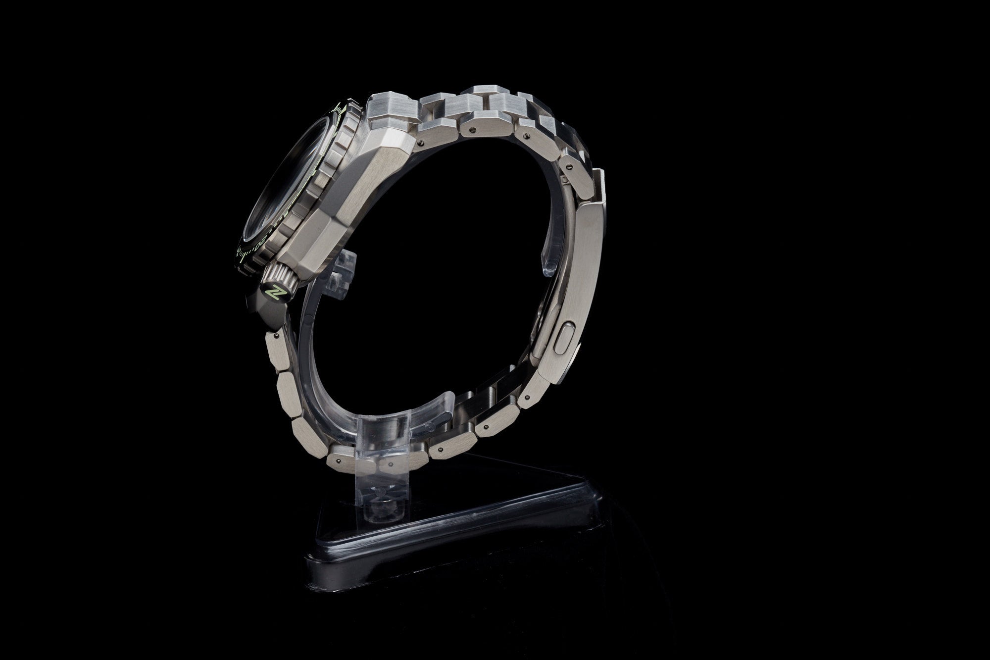 Hammerhead V3 300m Steel Vintage Black