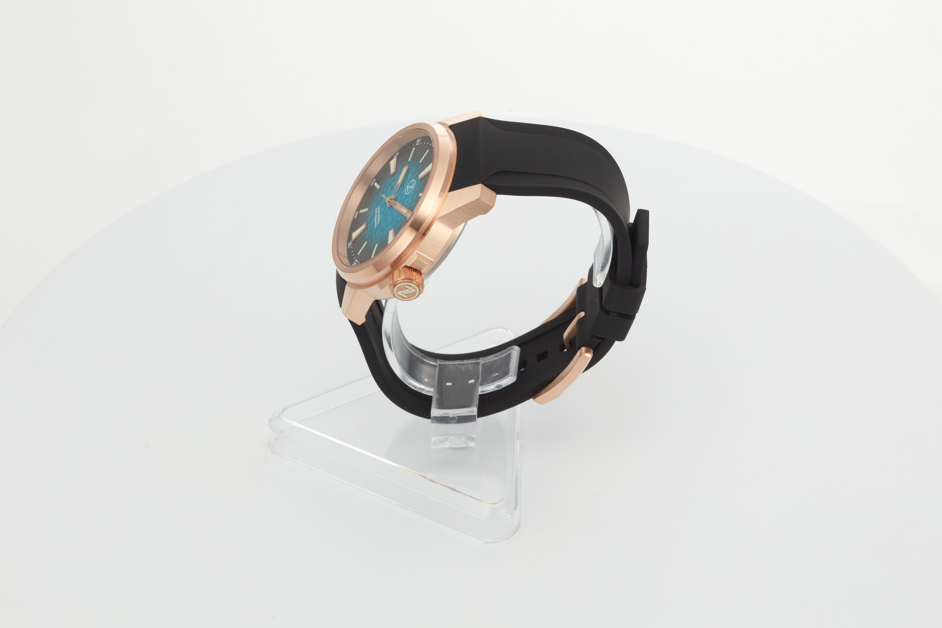 Aurora Field 42mm Br 'Hammered Teal'
