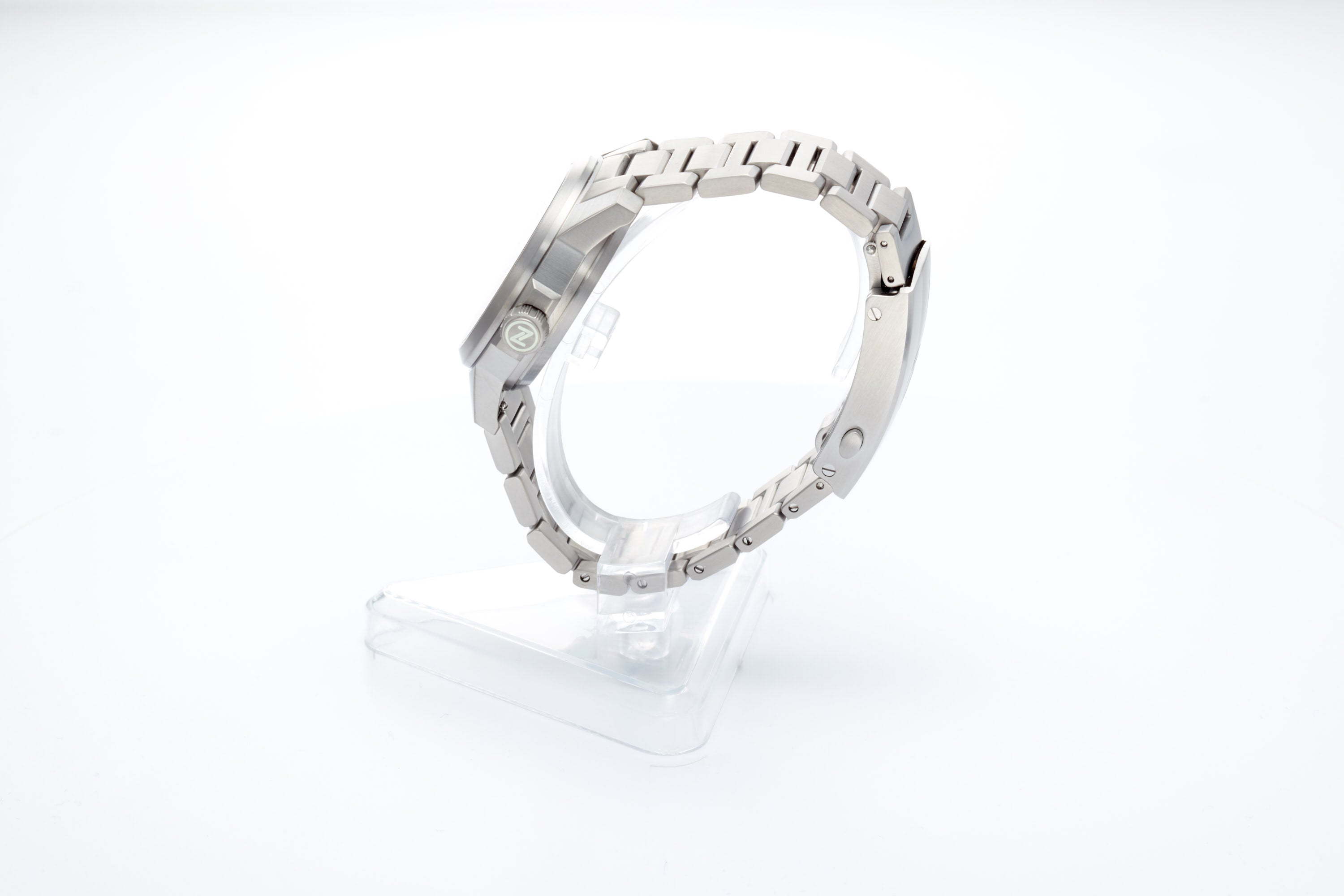 Aurora Field 38mm Ti 'Hammered Nebula'