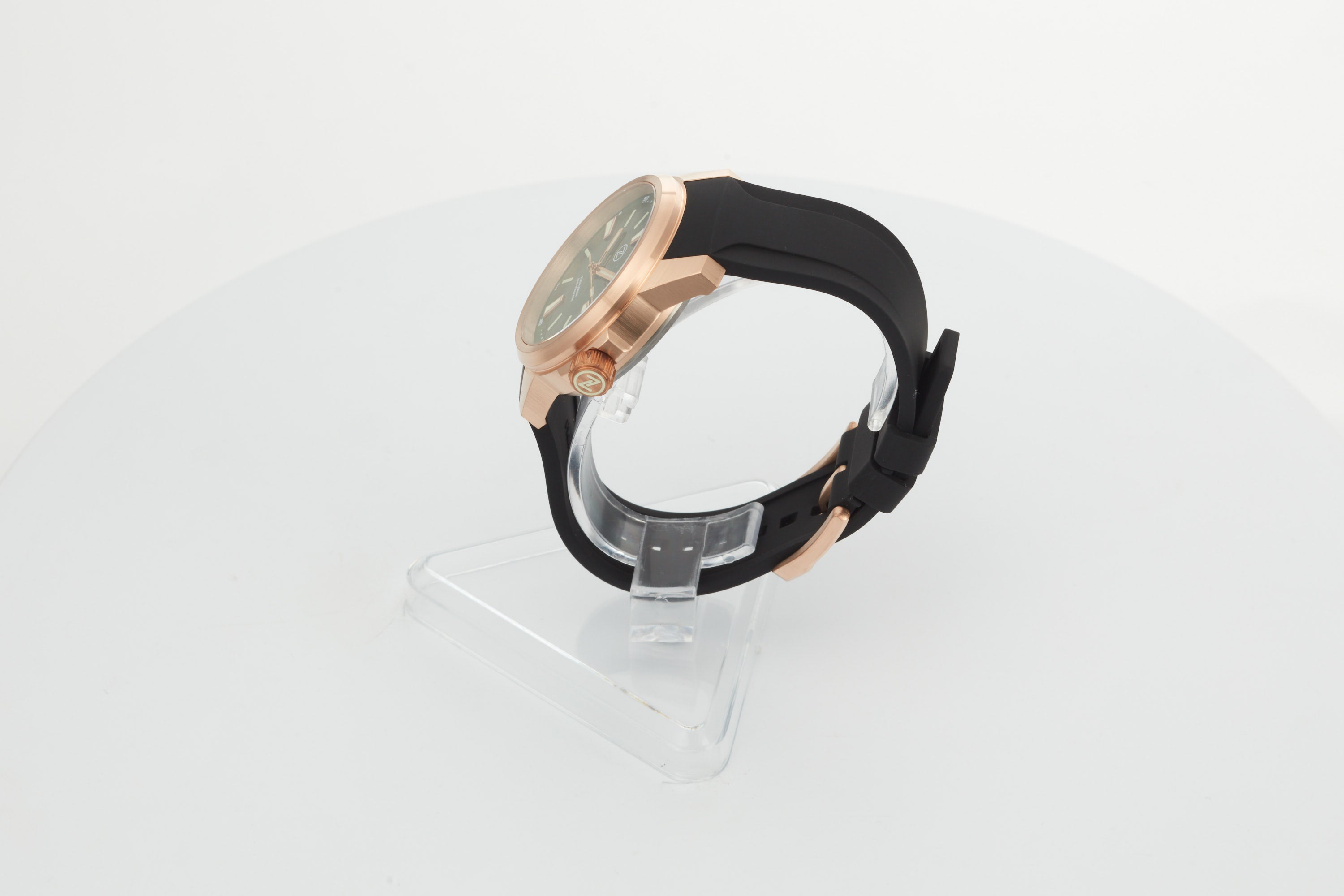 Aurora Field 38mm Br 'Green Aventurine'
