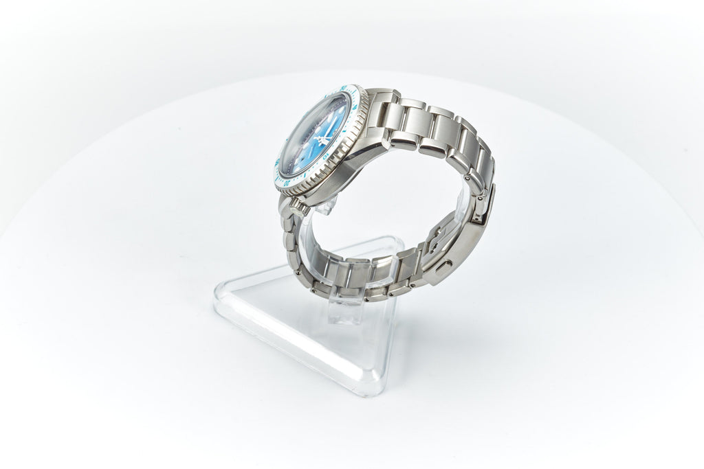 Mako 300m Diver 'Lagoon Blue'
