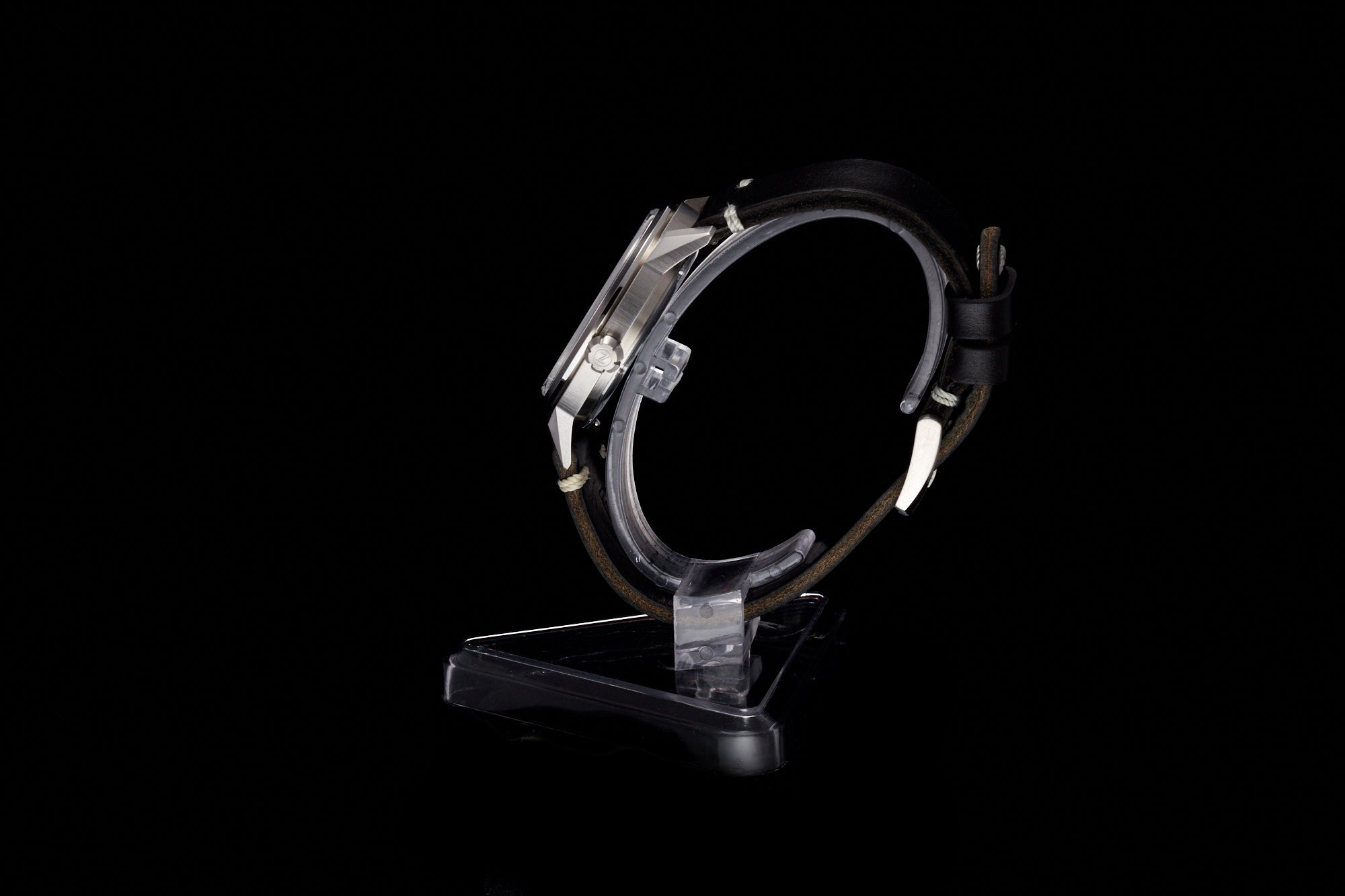 Comet 39mm 'NASA' Edition