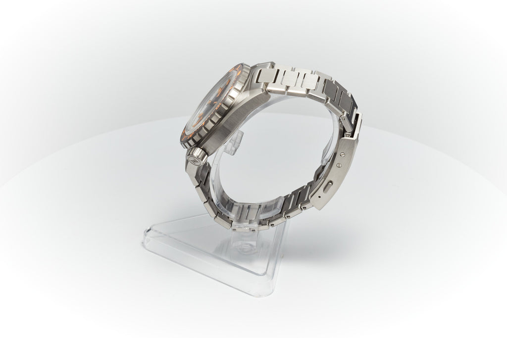Thresher 44mm 'Ember'