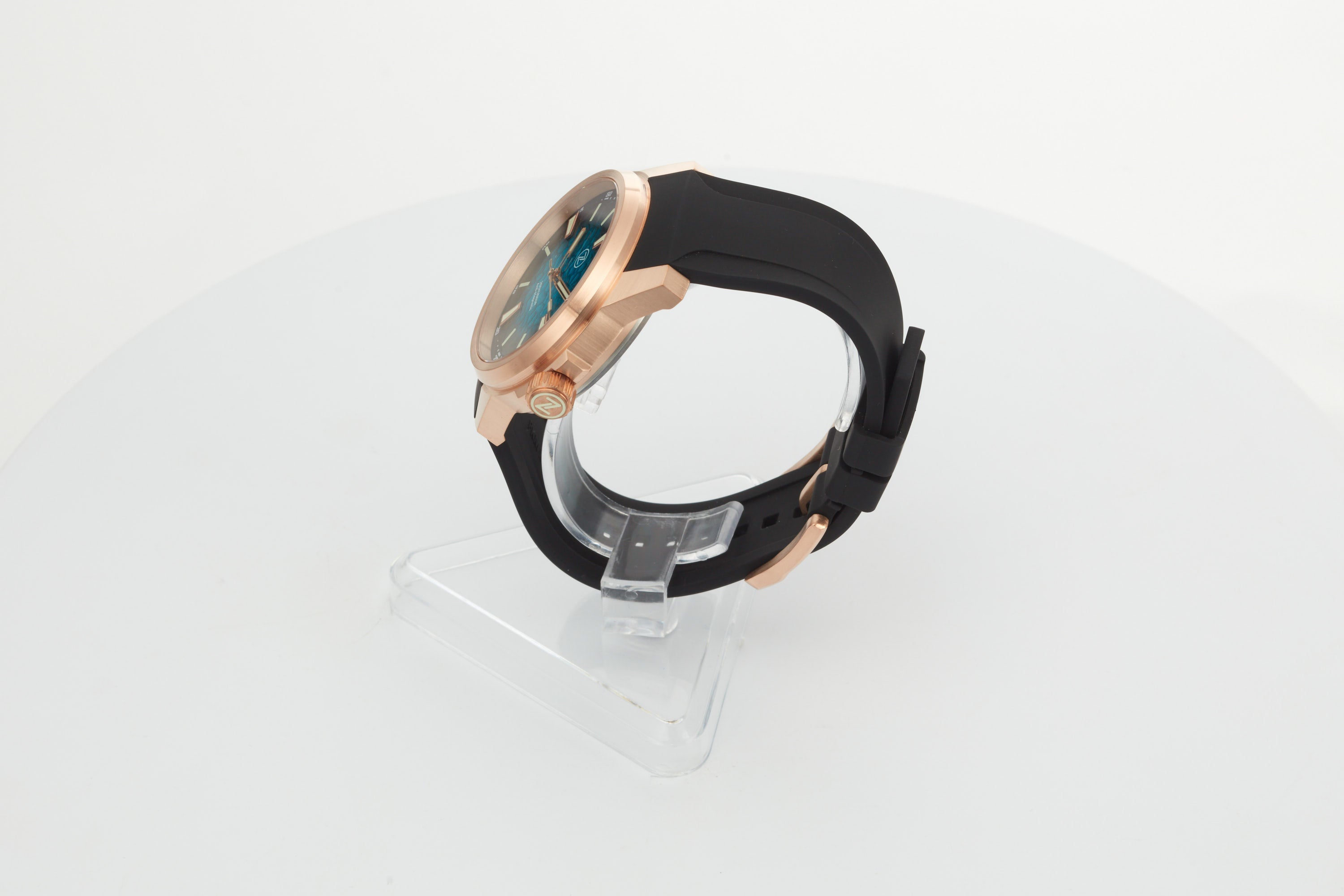Aurora Field 42mm Br 'Hammered Teal'
