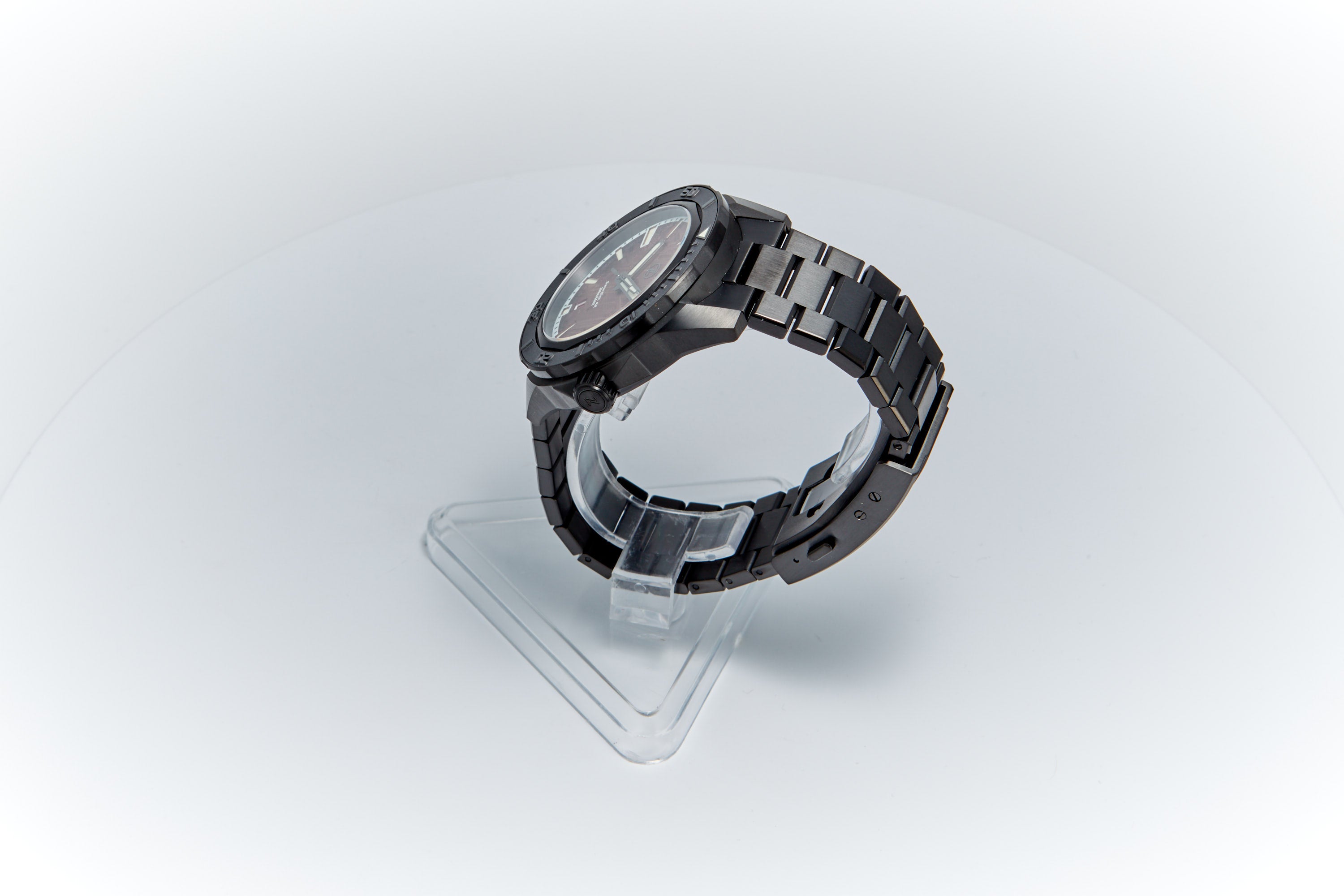 Swordfish 42mm Ti 'Blood Moon'