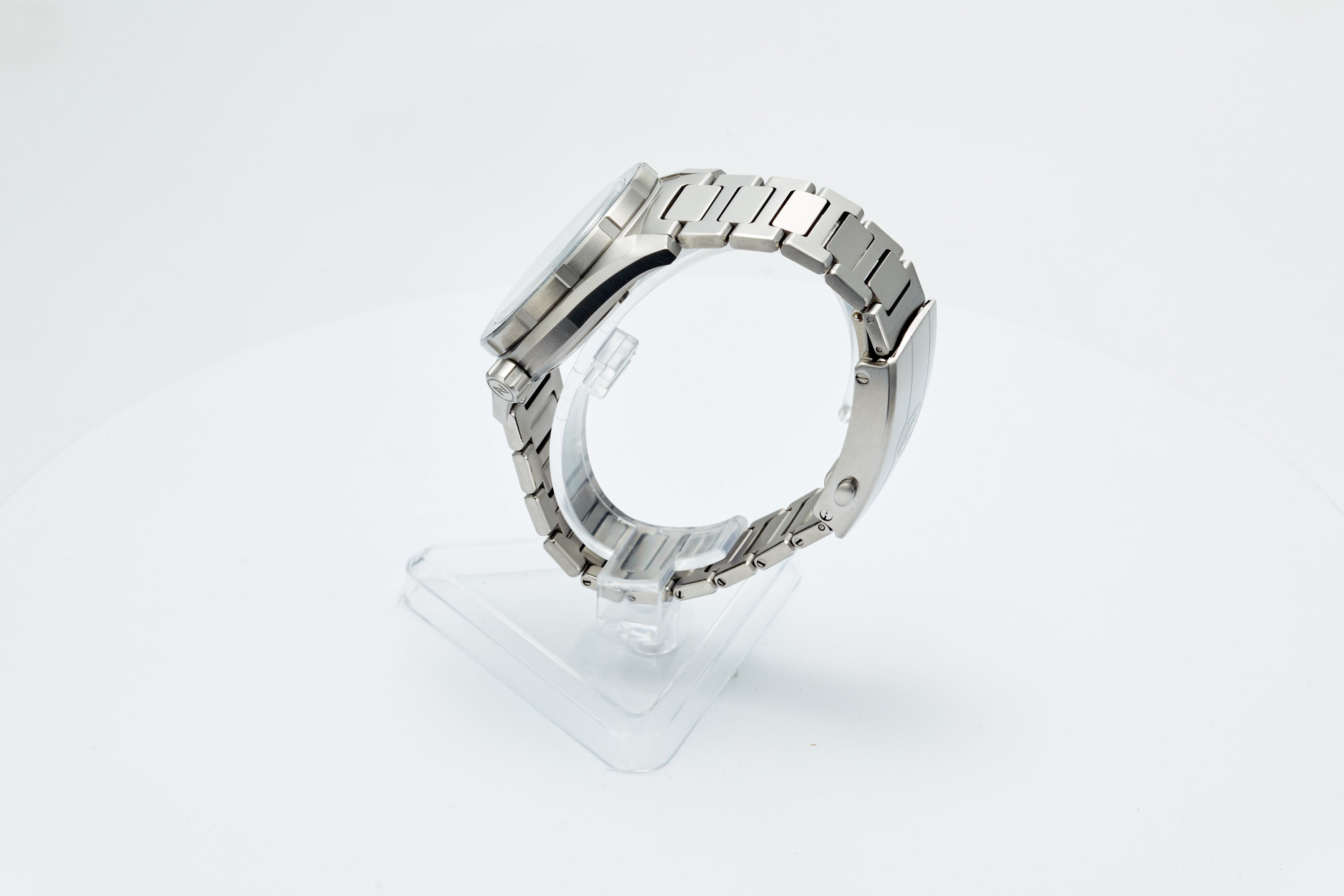 Thresher 41mm Dusk