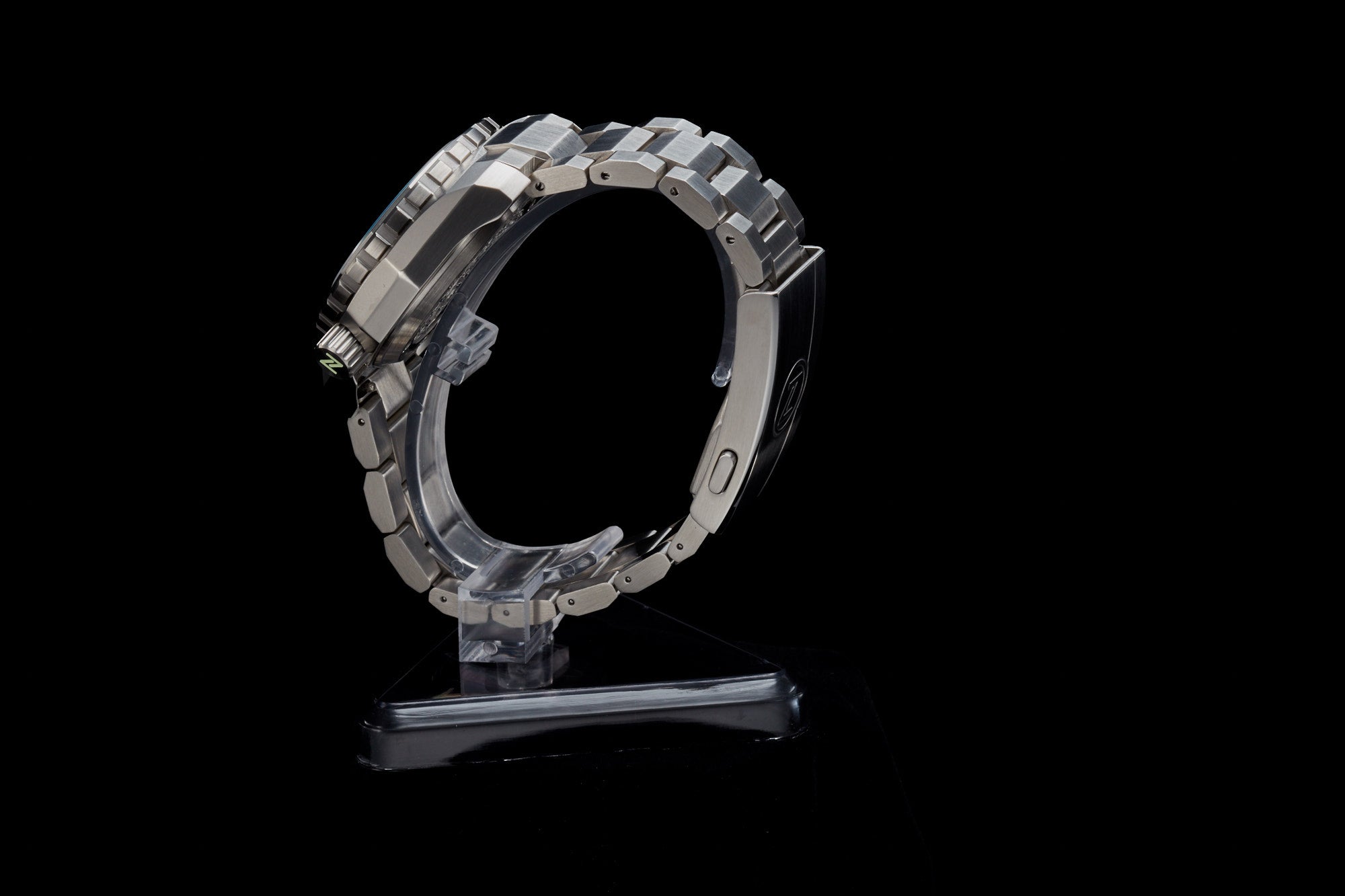 Hammerhead V3 300m Steel Vintage Black