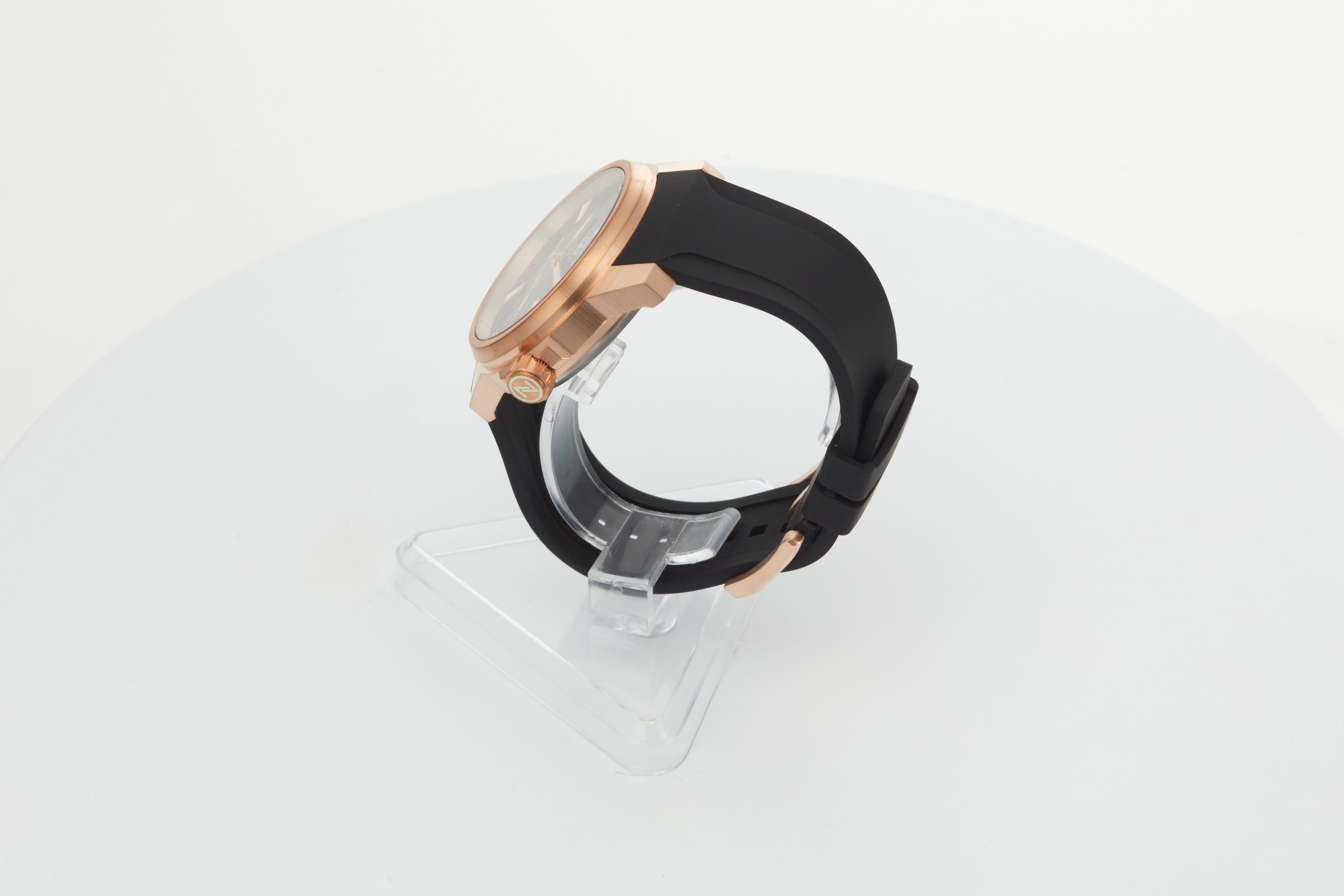 Aurora Field 42mm Br 'Onyx'