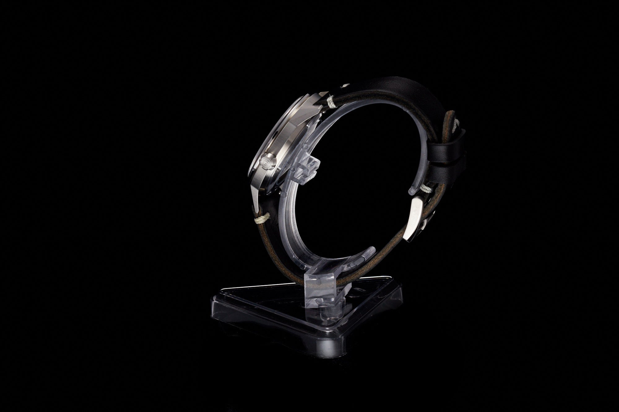 Comet 39mm 'NASA' Edition