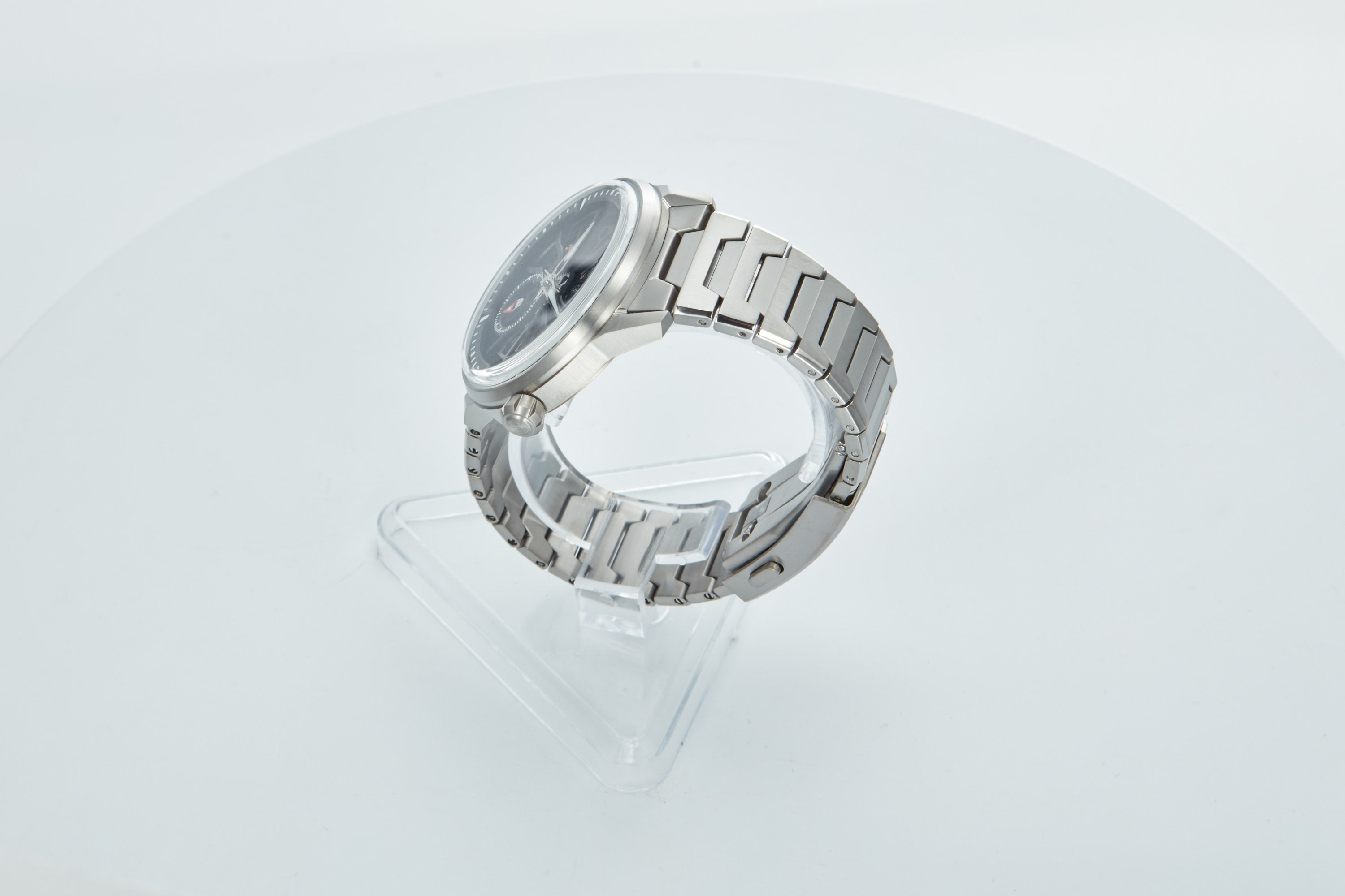 Skyraider 40 Skeleton Titanium