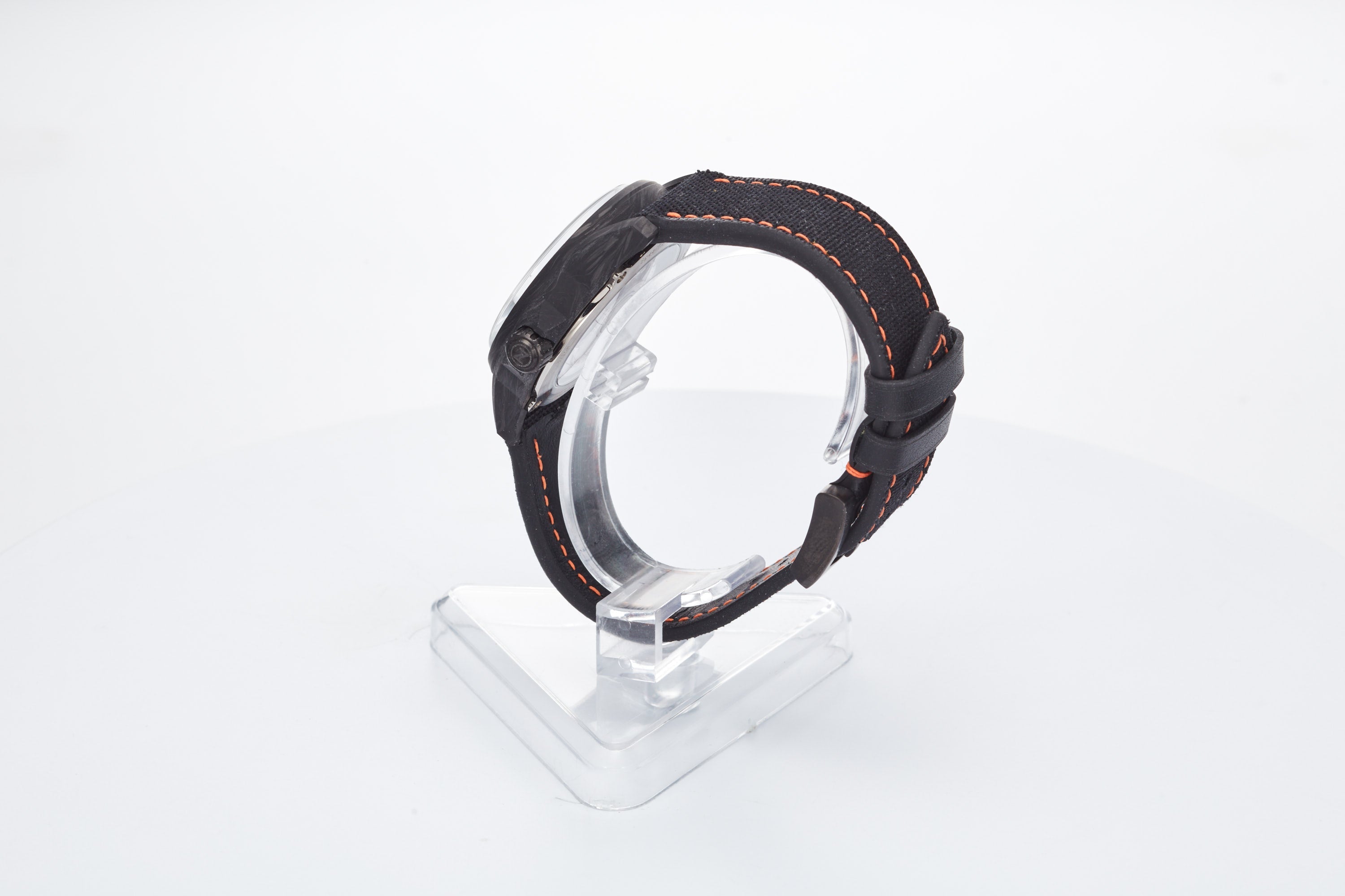 Spearfish Dual Time Carbon 'Supernova'