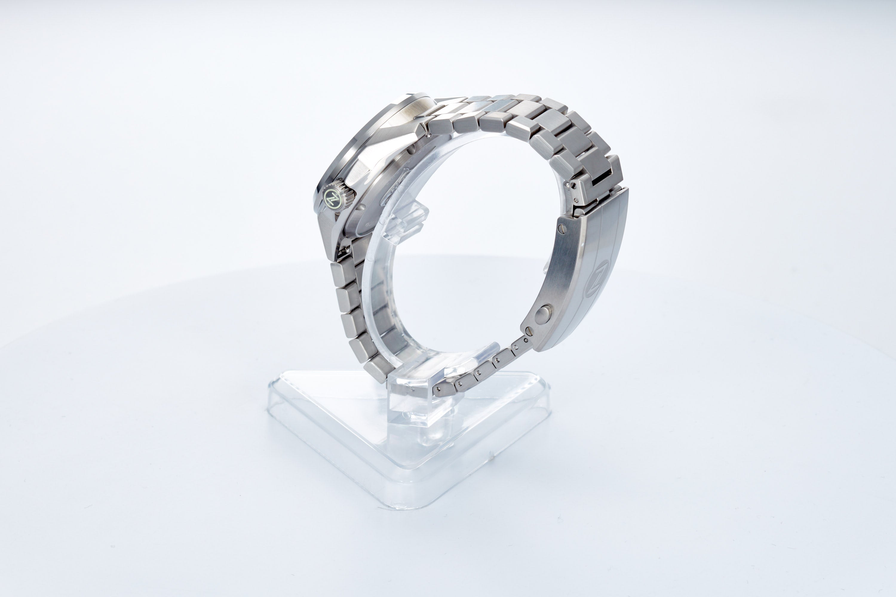Swordfish Field 38mm SS 'Nebula'