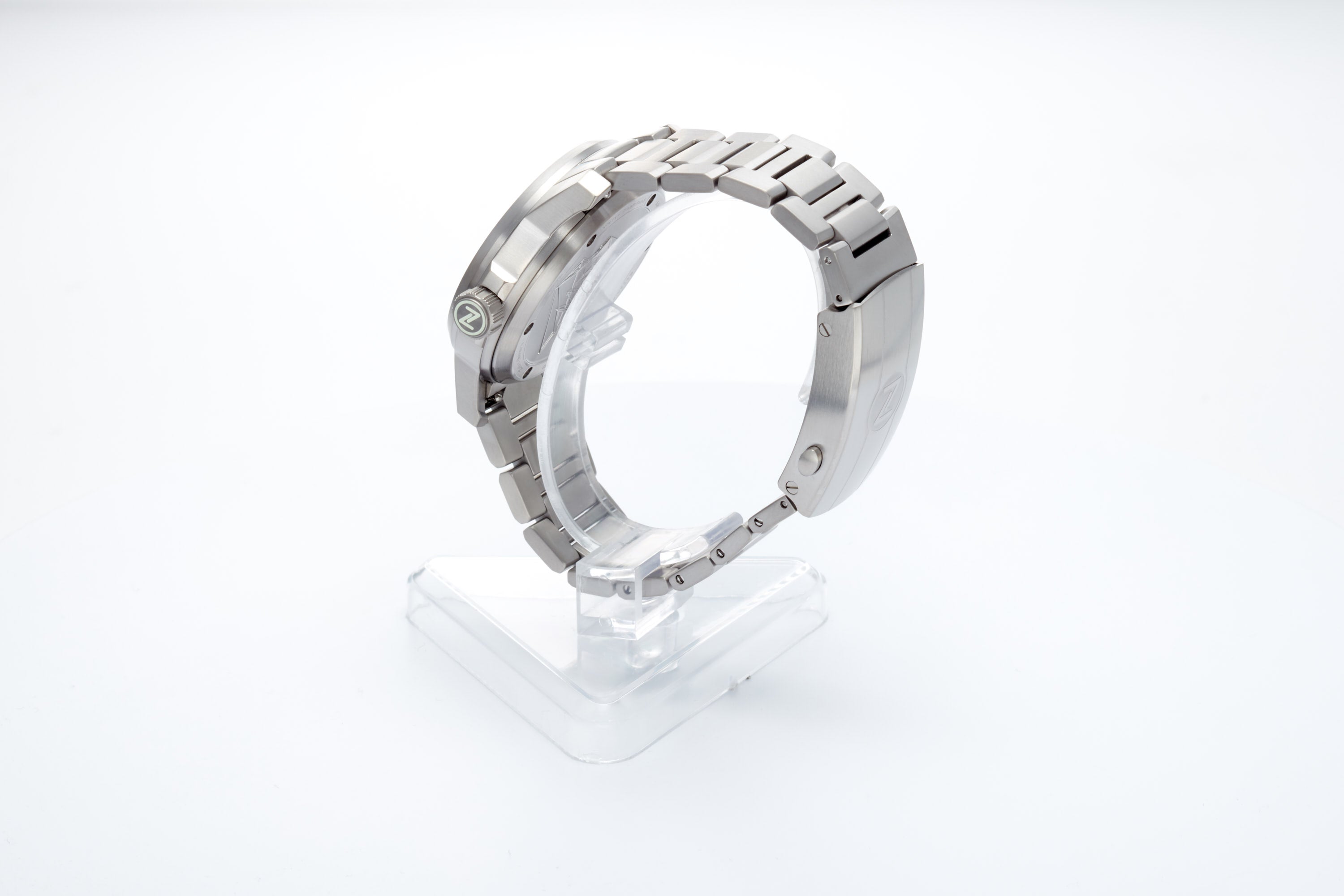 Aurora Field 42mm Ti 'Aventurine'