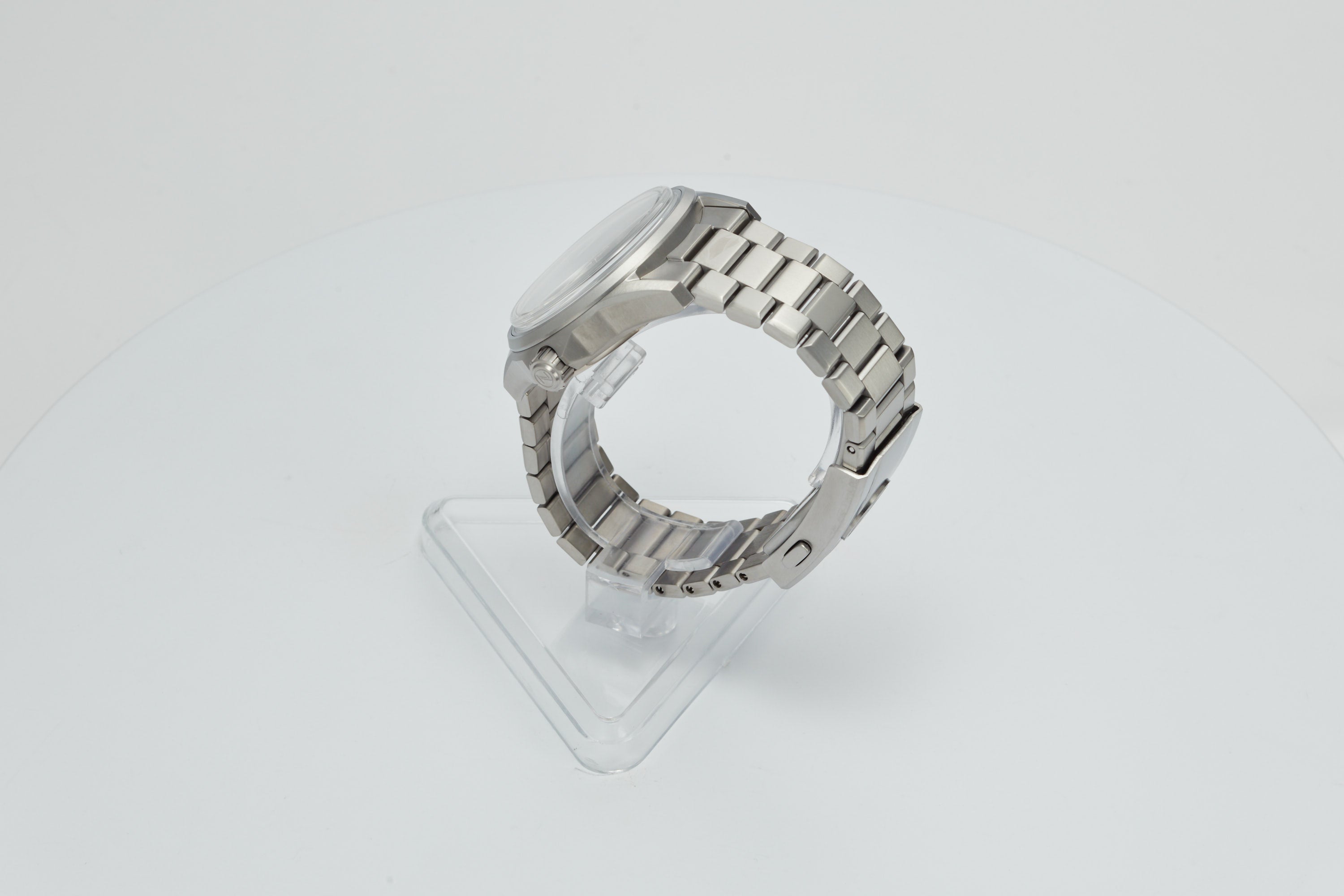 Spearfish Dual Time Ti 'Meteorite'