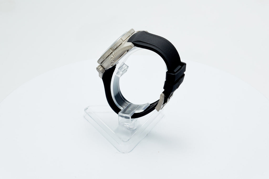 Thresher 41mm Damascus Limited Edition