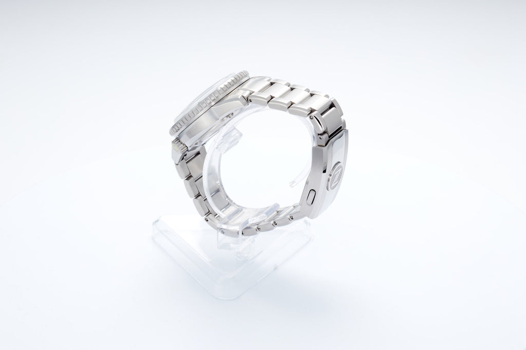 Mako 300m GMT 'Frost'