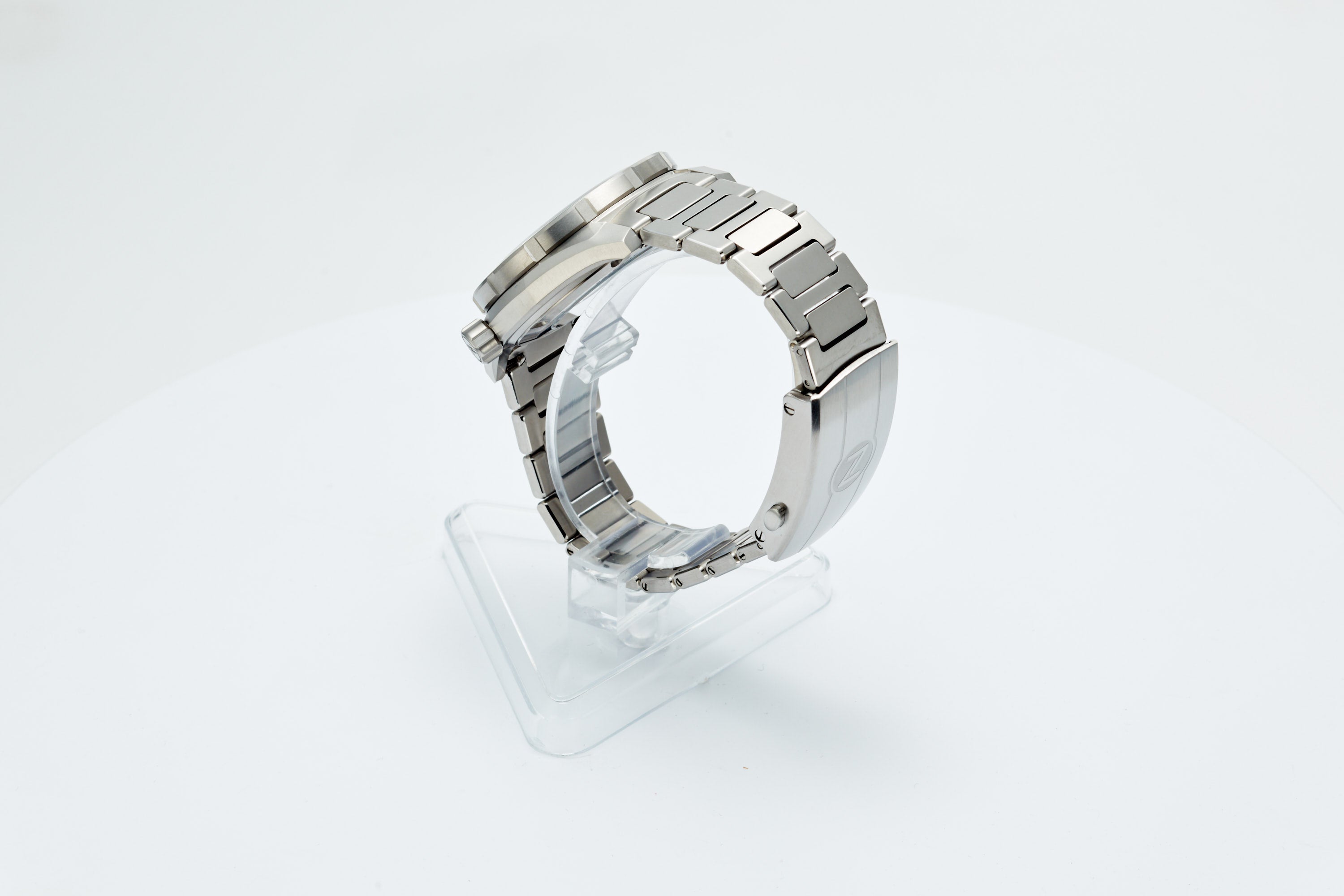 Thresher 41mm Chalk Grey