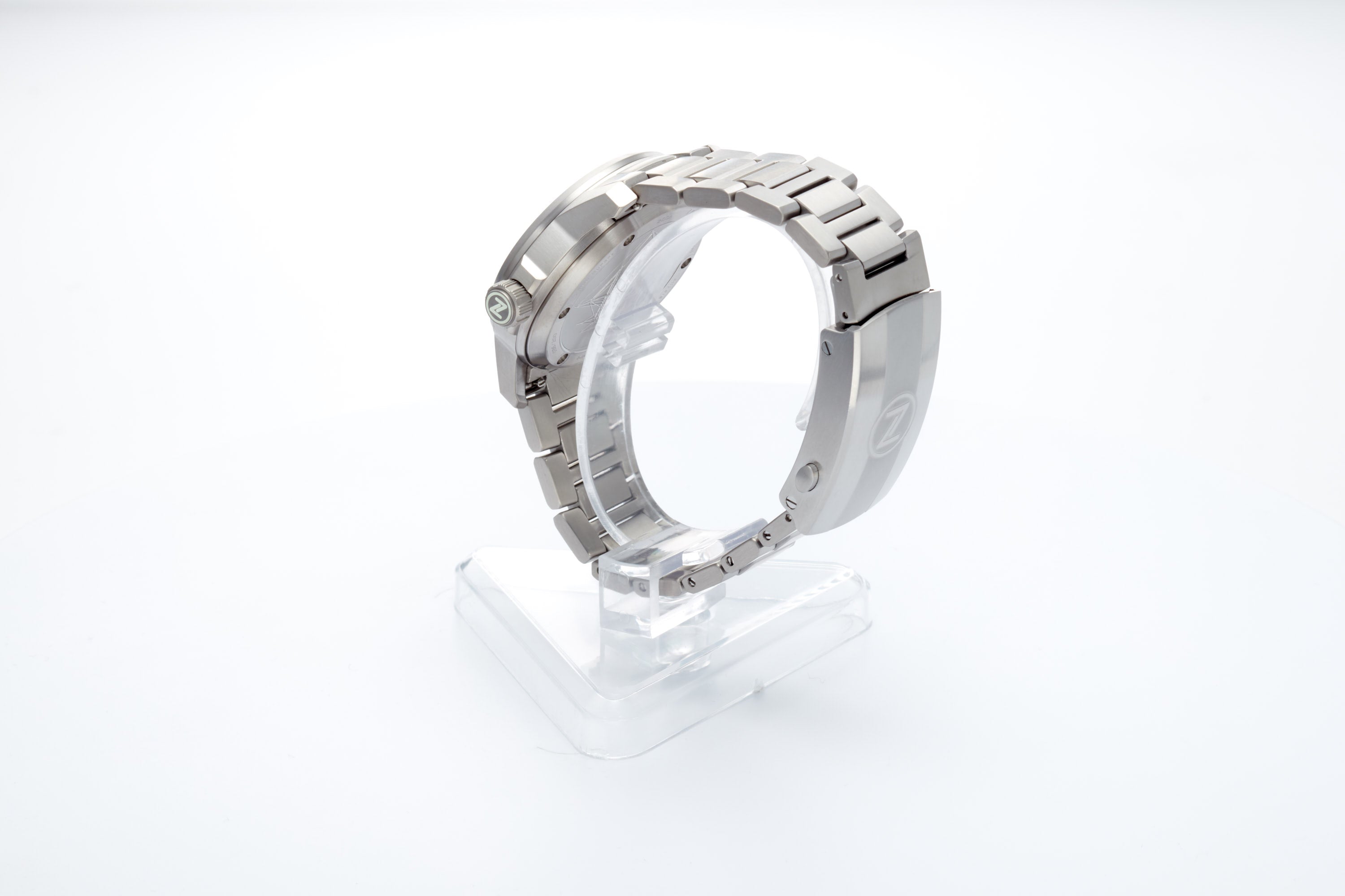 Aurora Field 38mm Ti 'Midnight Blue'