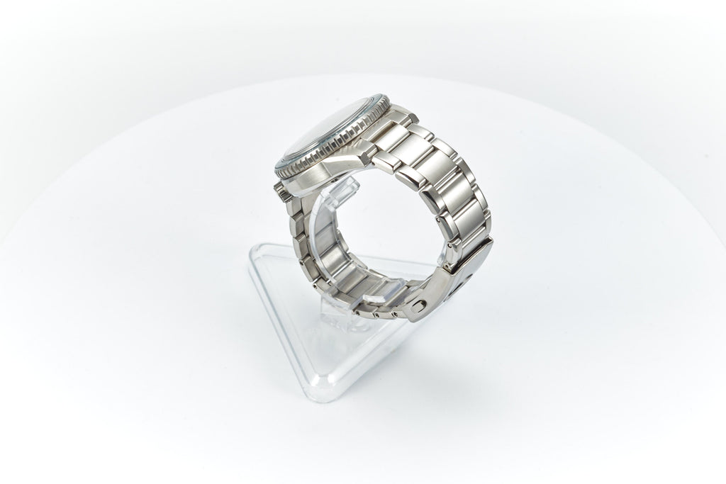 Mako 300m Diver 'Falcon's Eye'