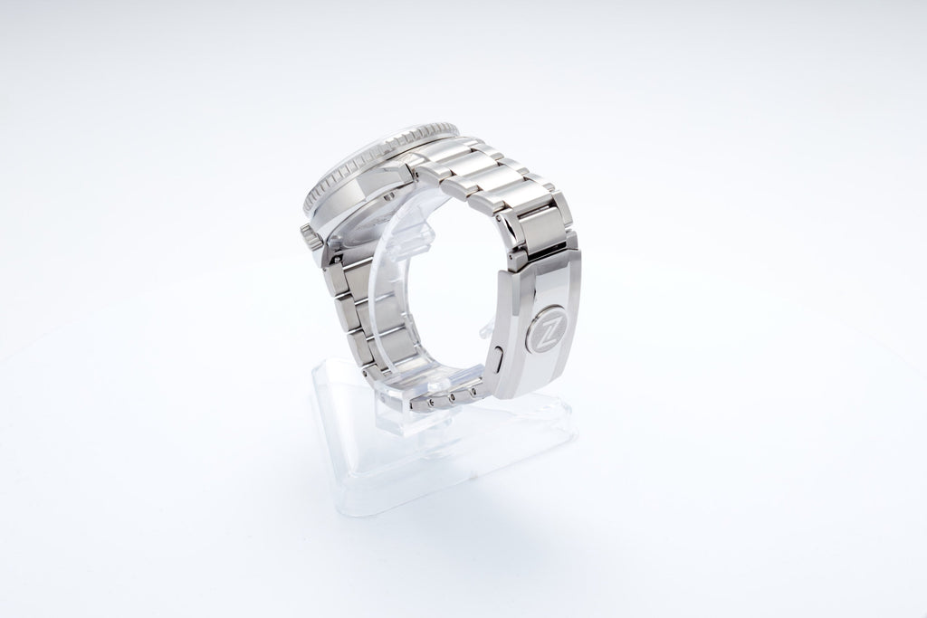 Mako 300m GMT 'Frost'