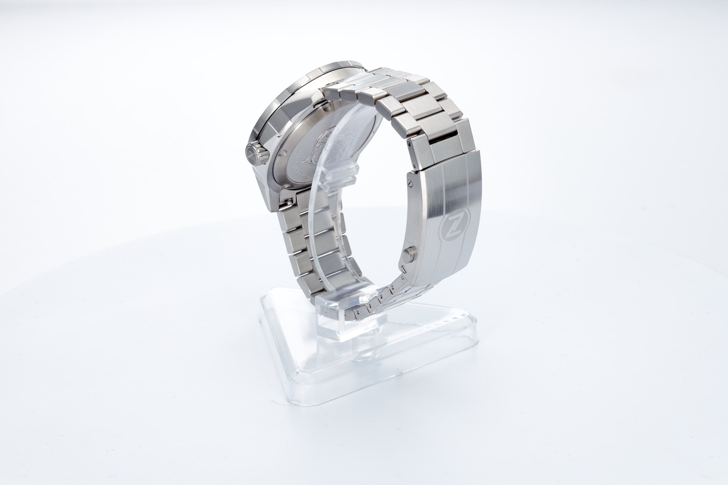 Swordfish 42mm SS 'Black Sand'