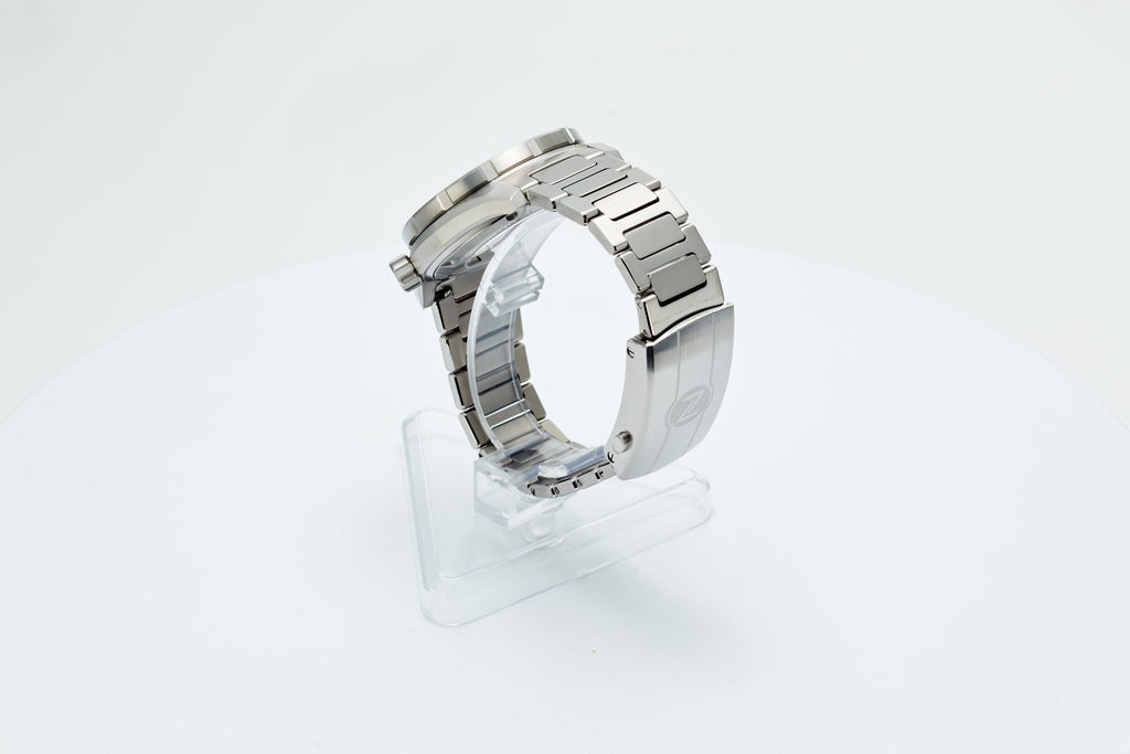 Thresher 41mm Chalk Grey