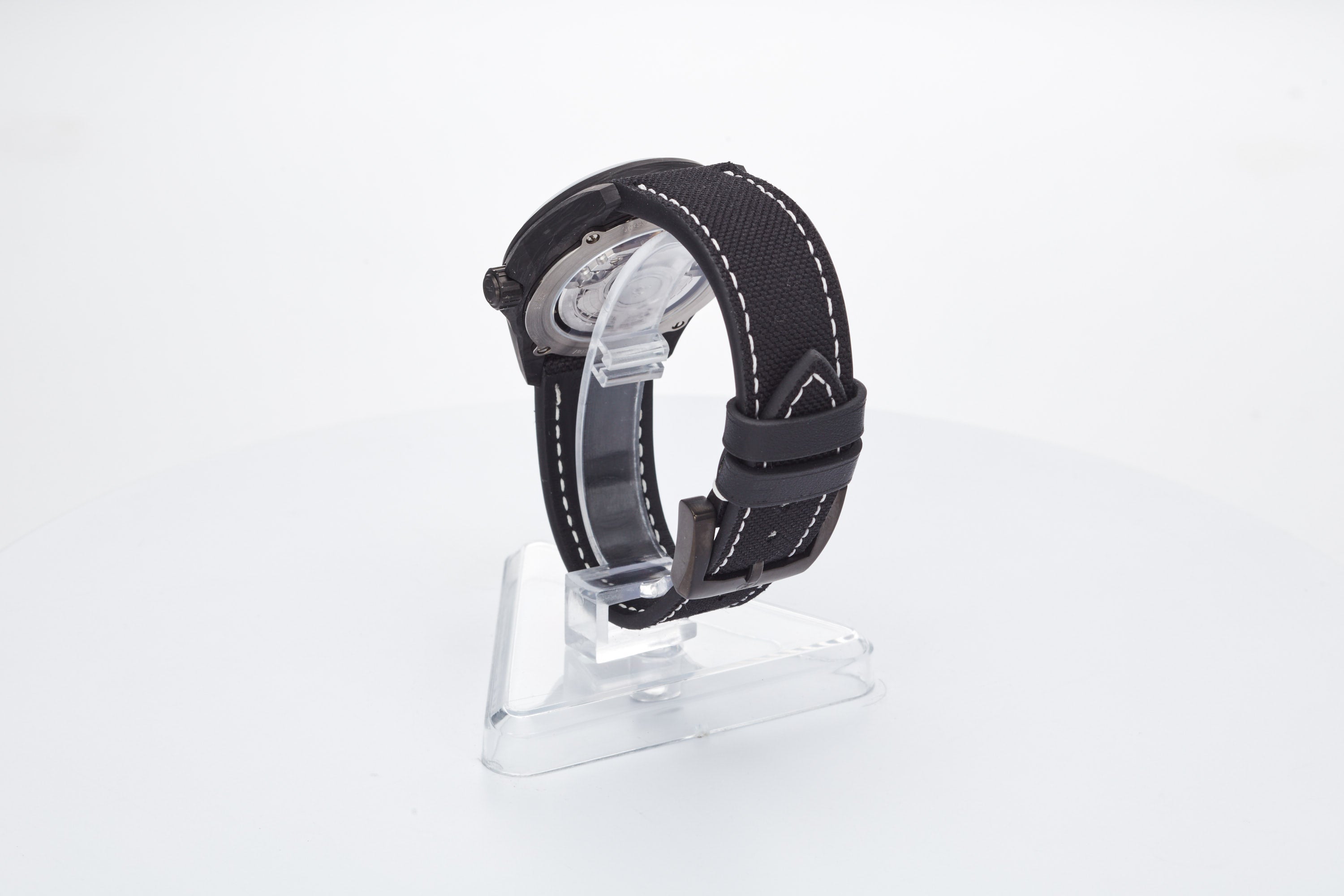 Spearfish Dual Time Carbon 'Moonscape'