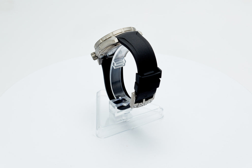 Thresher 41mm Damascus Limited Edition