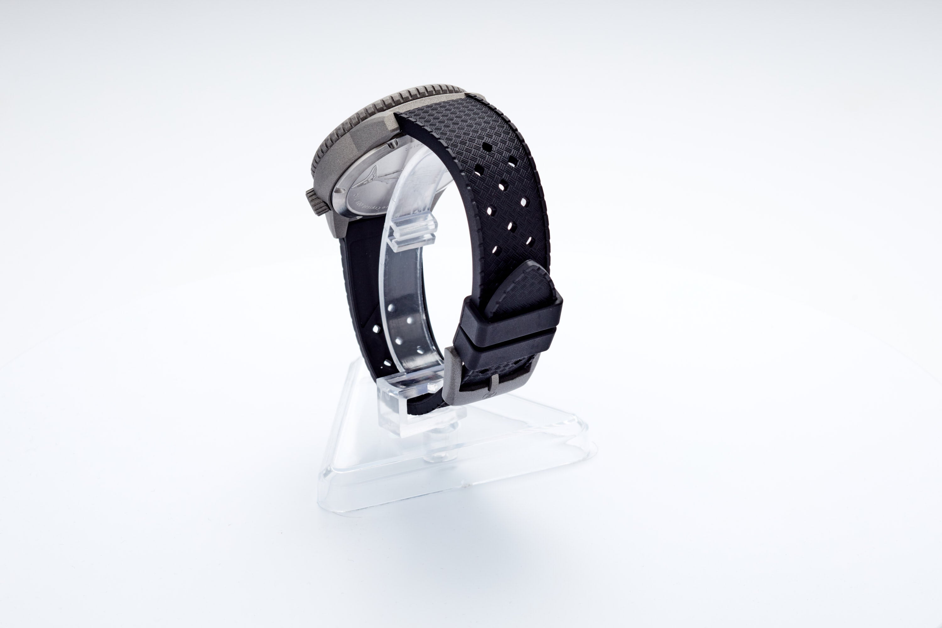 Mako 300m Diver 'Cerakote Carbon'