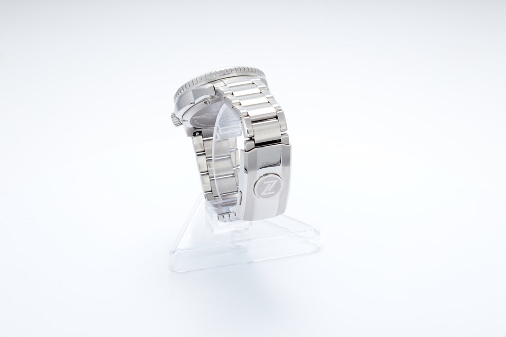 Mako 300m GMT 'Frost'
