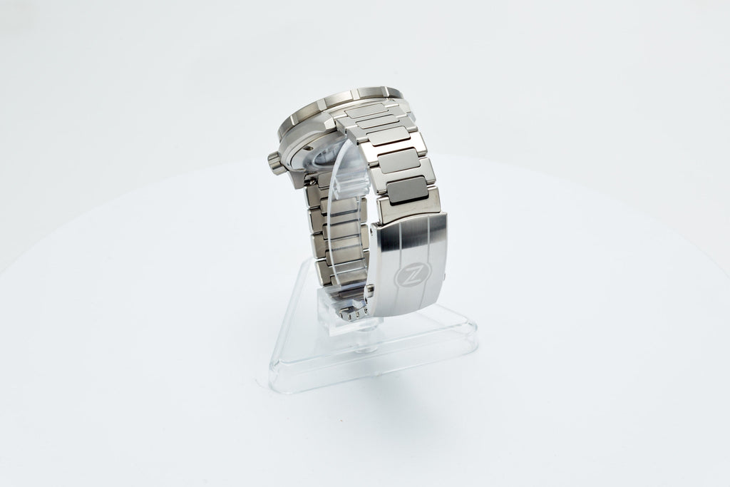 Thresher 41mm Burgundy