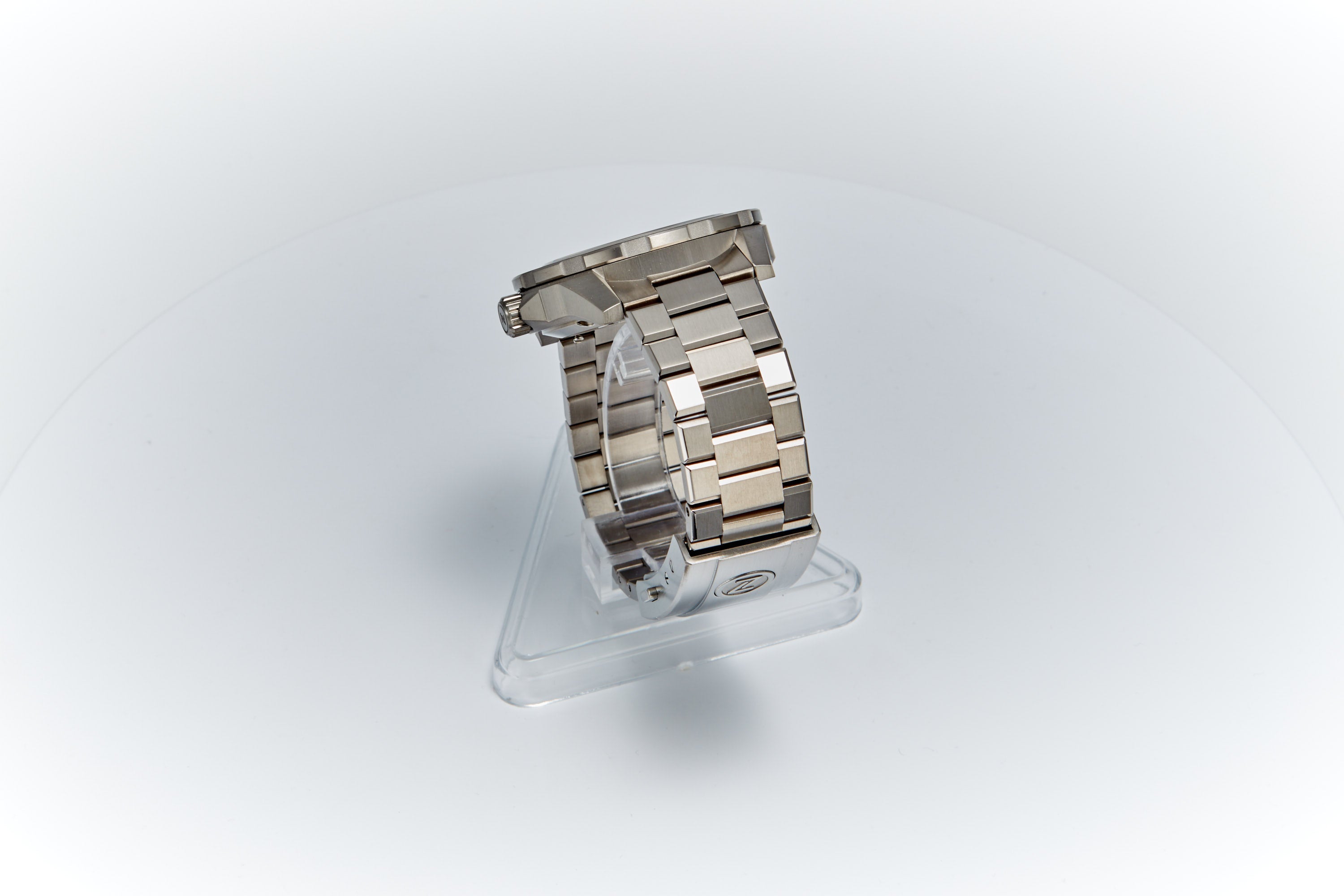 Swordfish 42mm Ti 'Carbon'