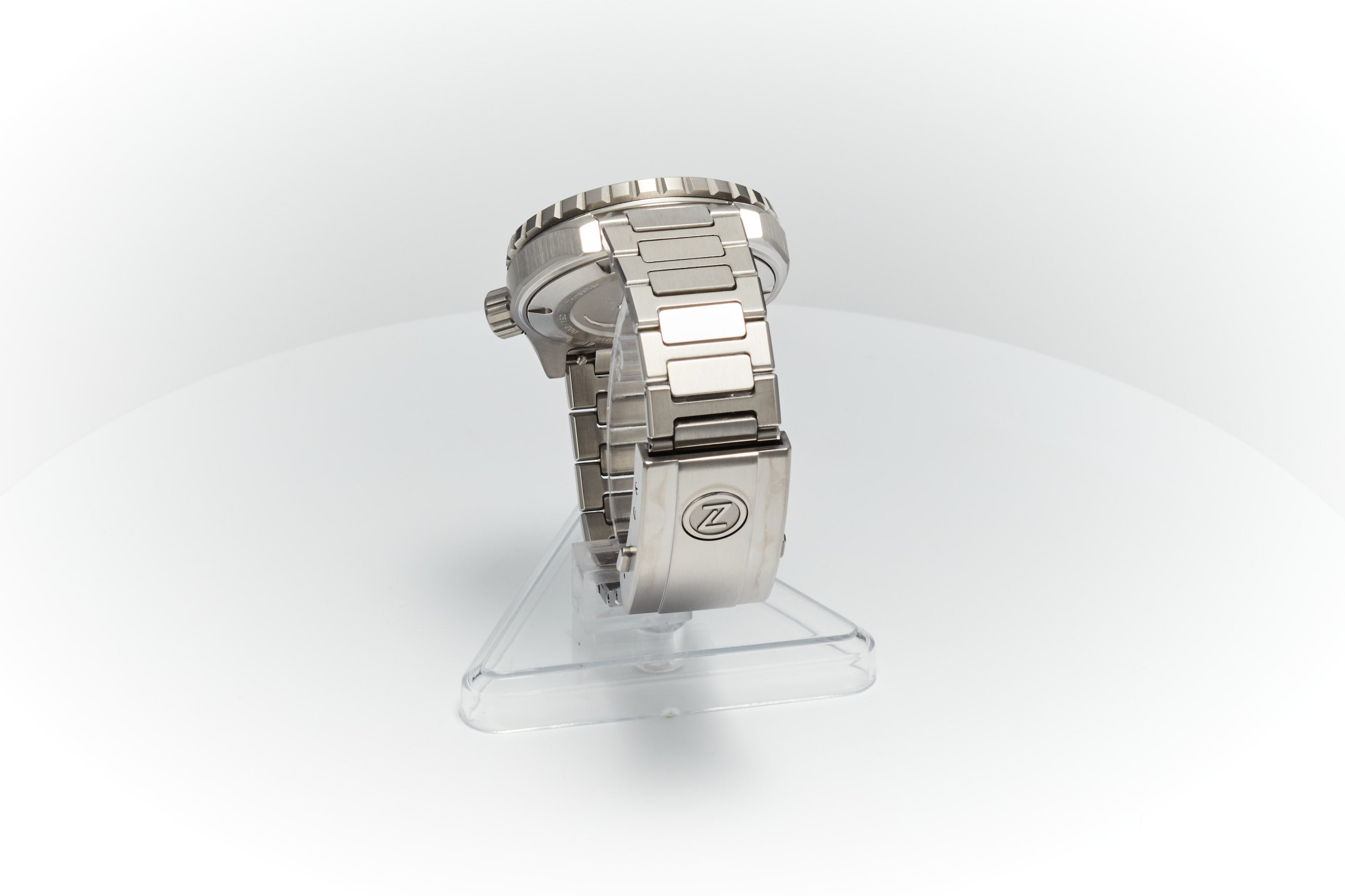 Thresher 44mm 'Ember'