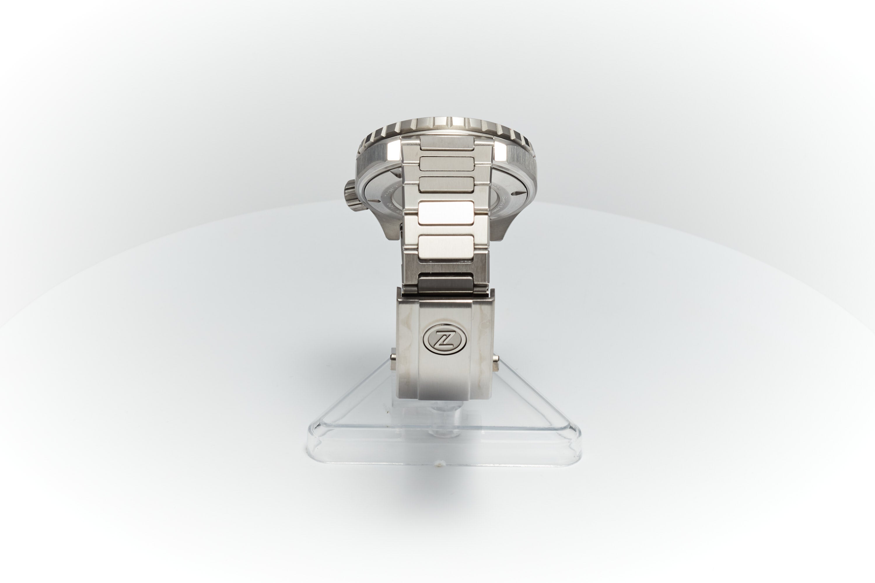 Thresher 44mm 'Azure'
