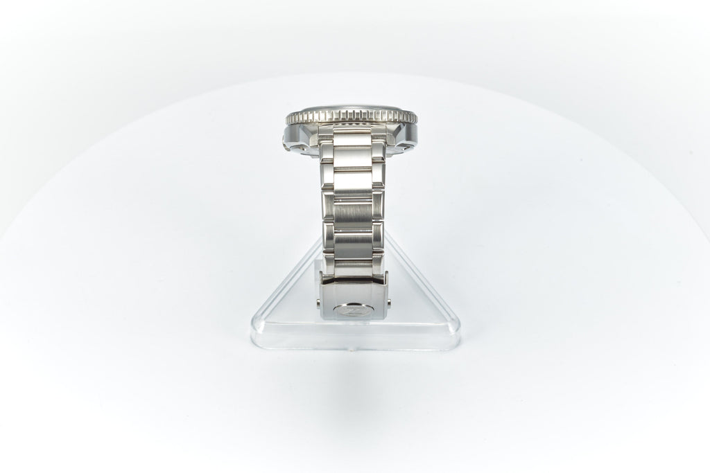 Mako 300m Diver 'Falcon's Eye'
