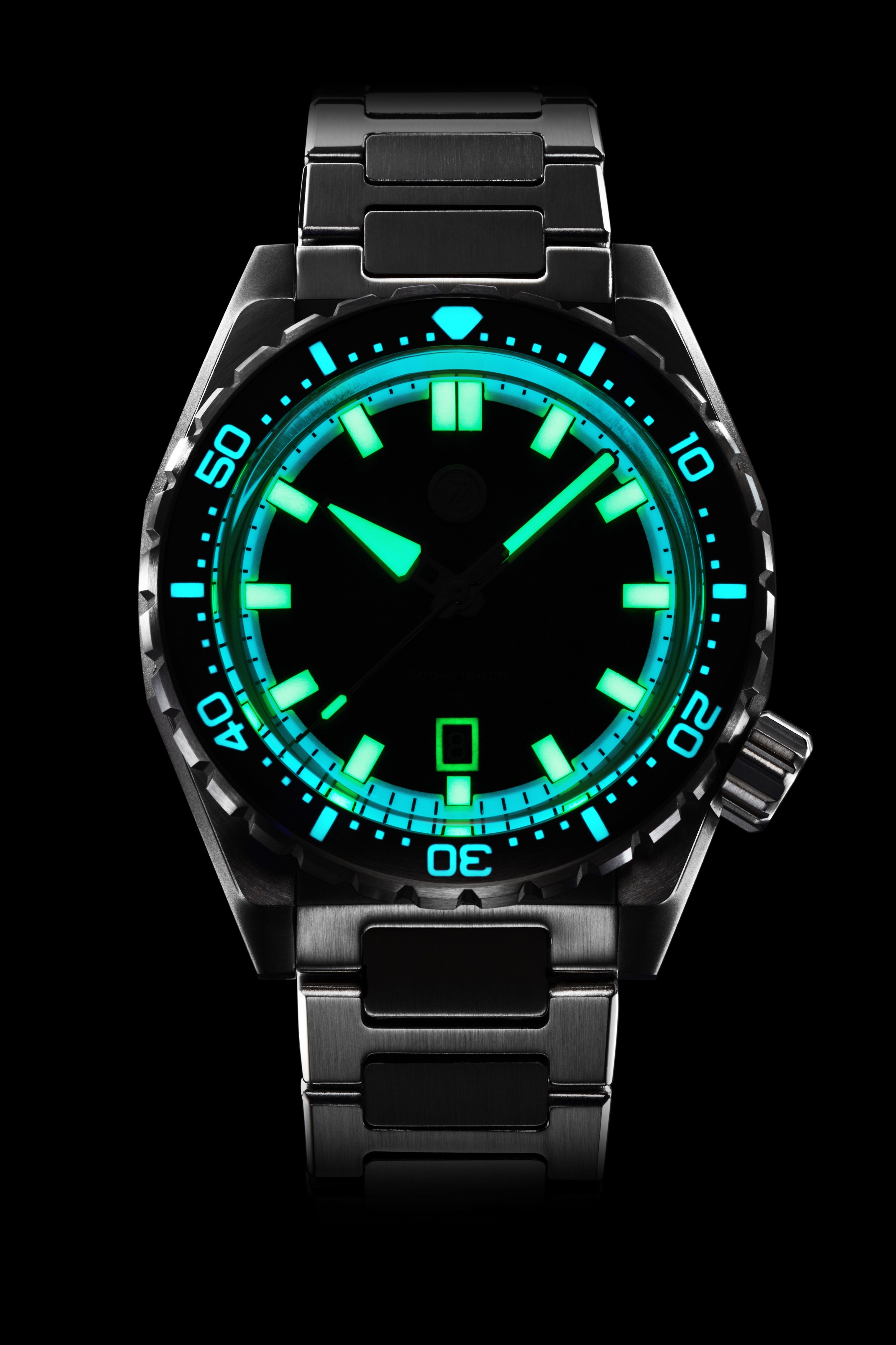 Thresher 44mm 'Hammered Grey'
