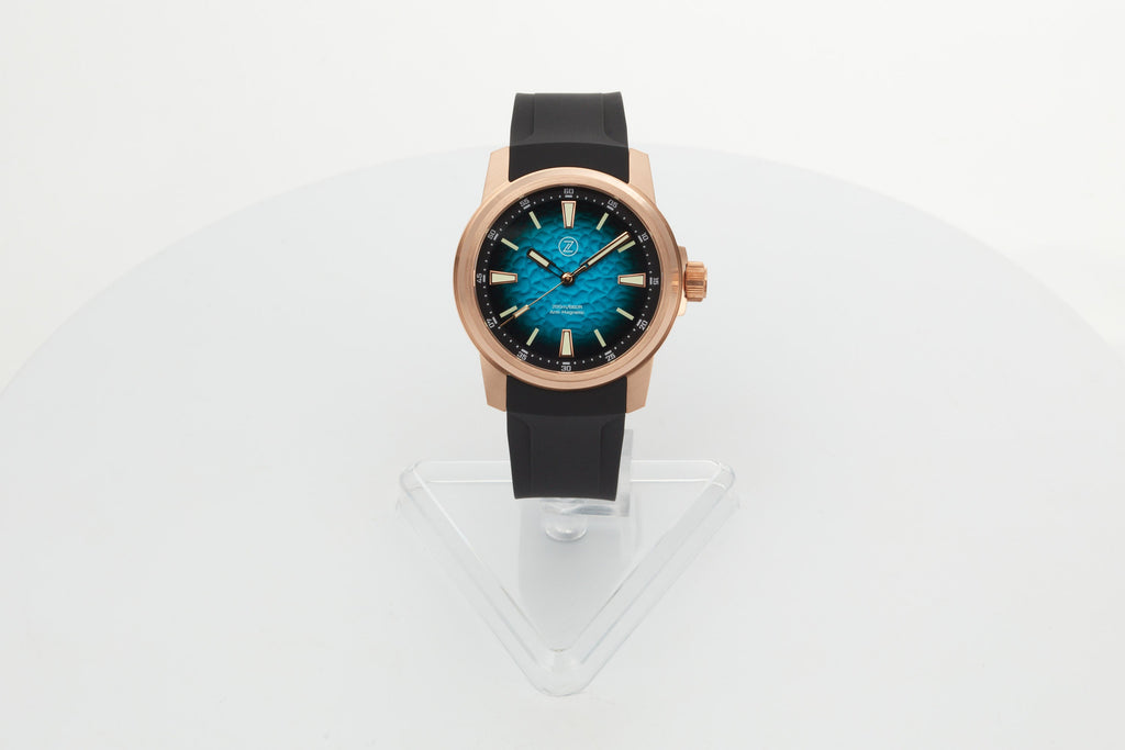 Aurora Field 42mm Br 'Hammered Teal'