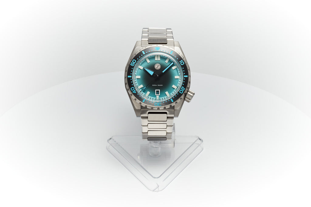 Thresher 44mm 'Azure'