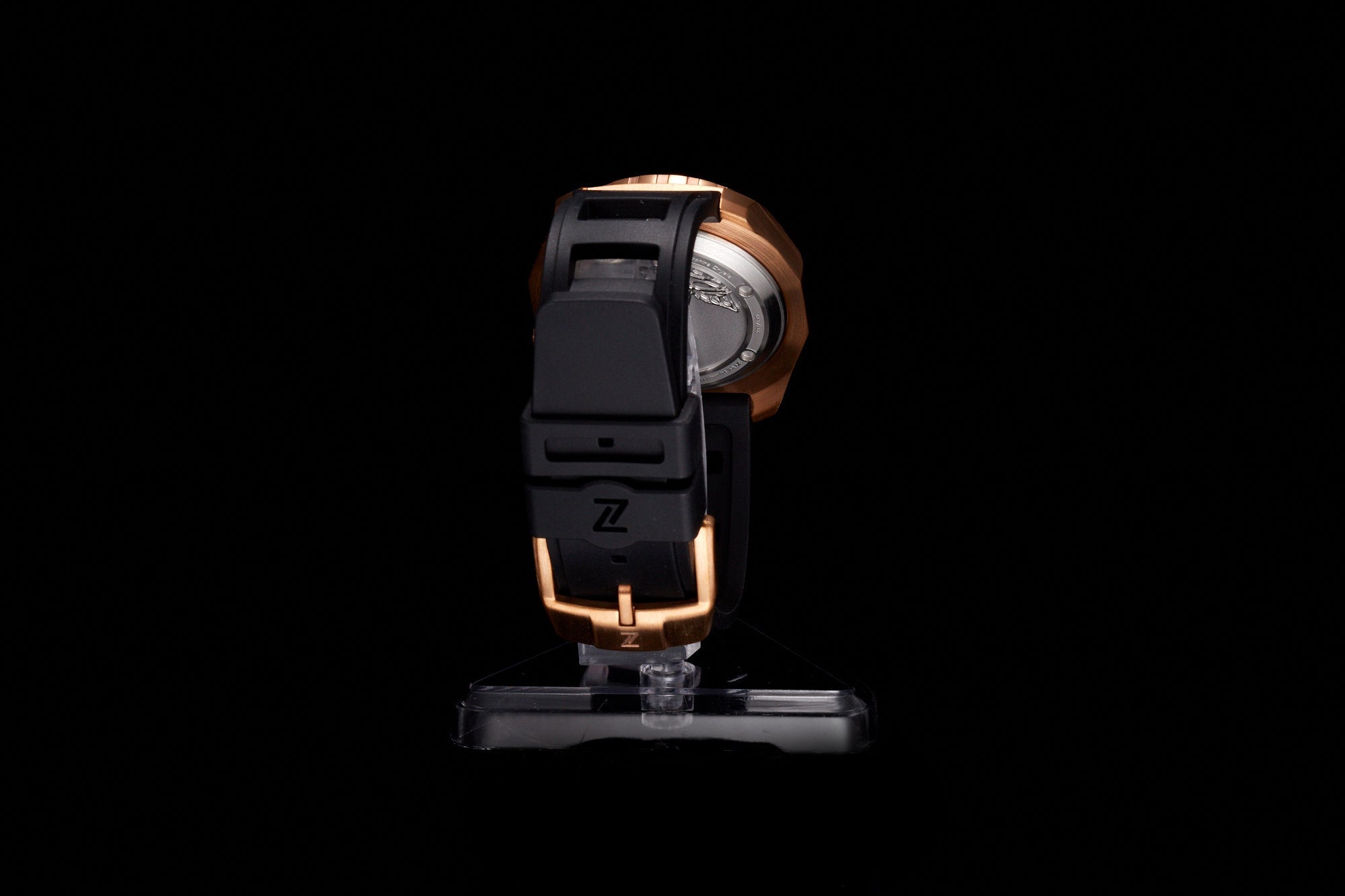 Hammerhead V3 300m Bronze 'MOP'