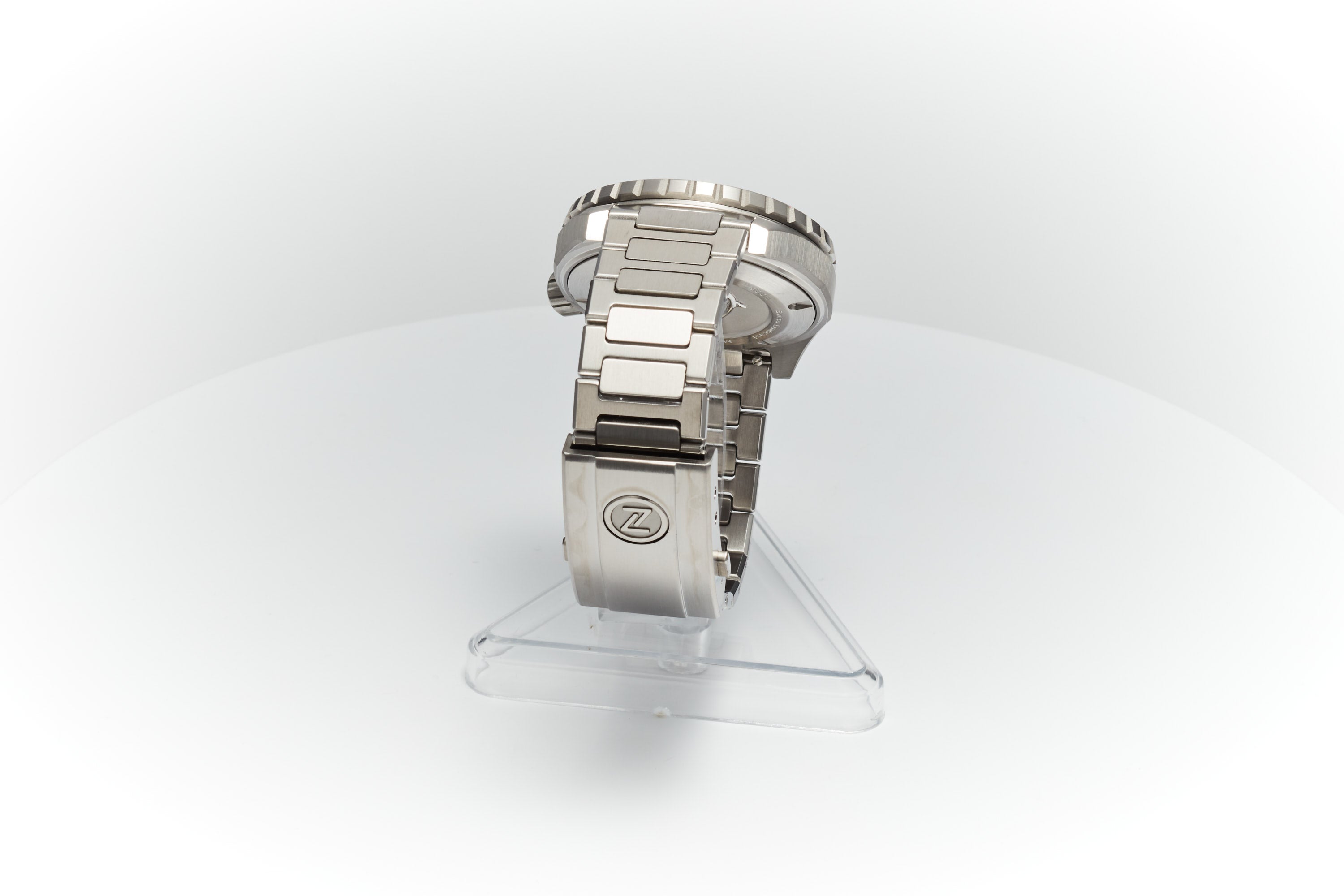 Thresher 44mm 'Azure'