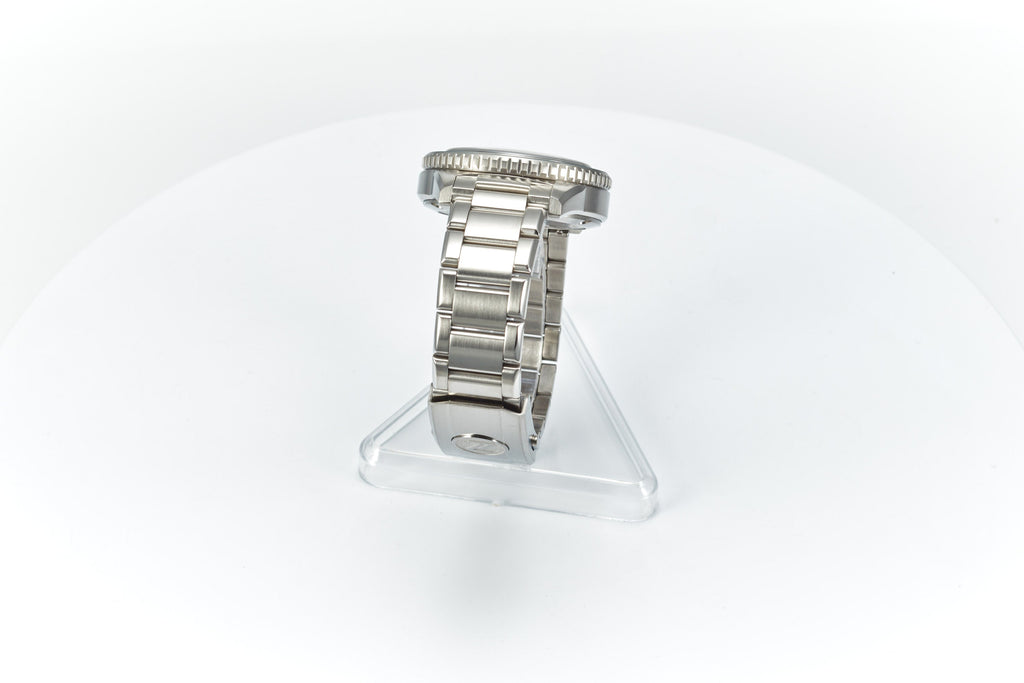 Mako 300m Diver 'Falcon's Eye'