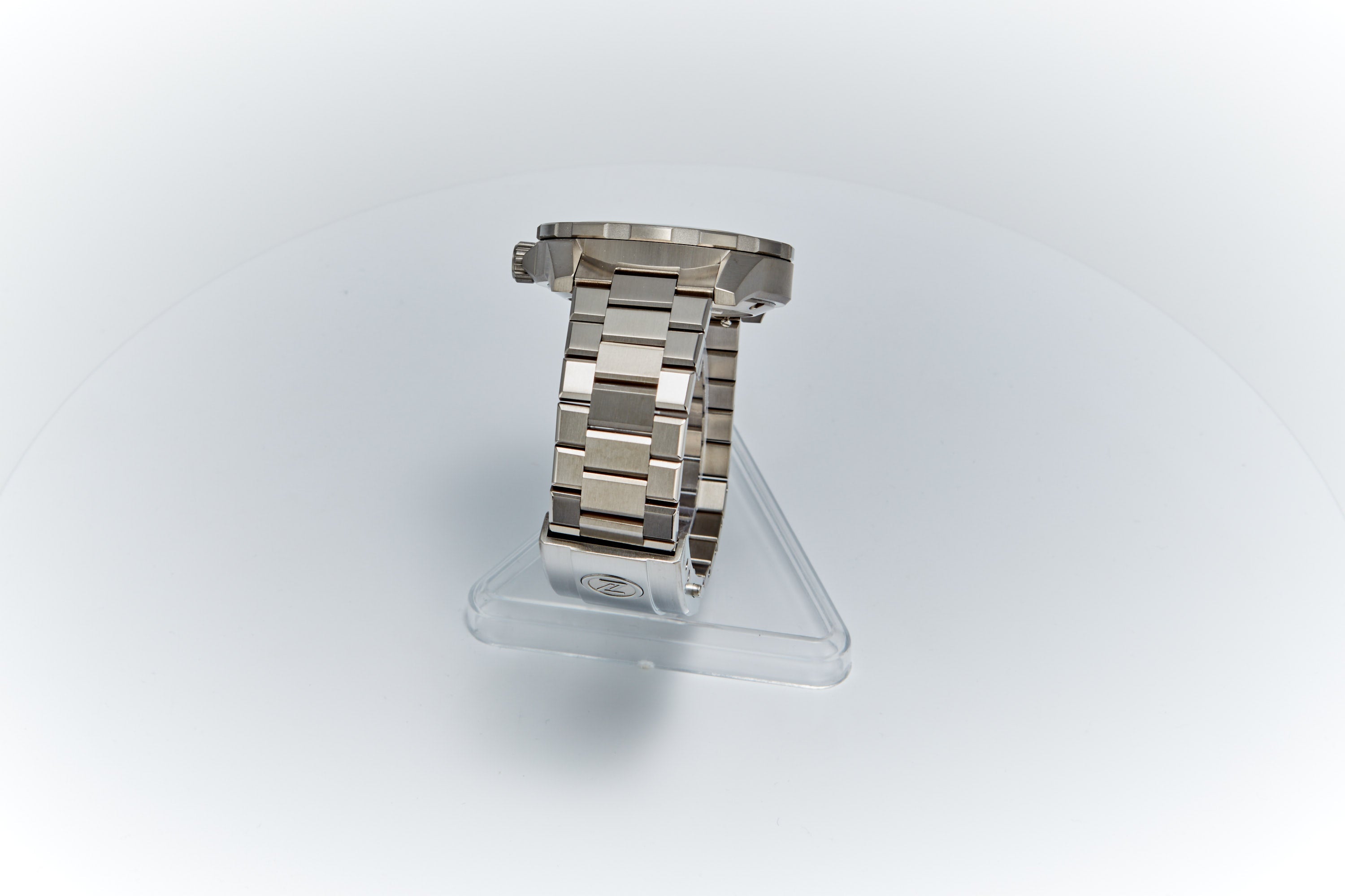 Swordfish 42mm Ti 'Carbon'