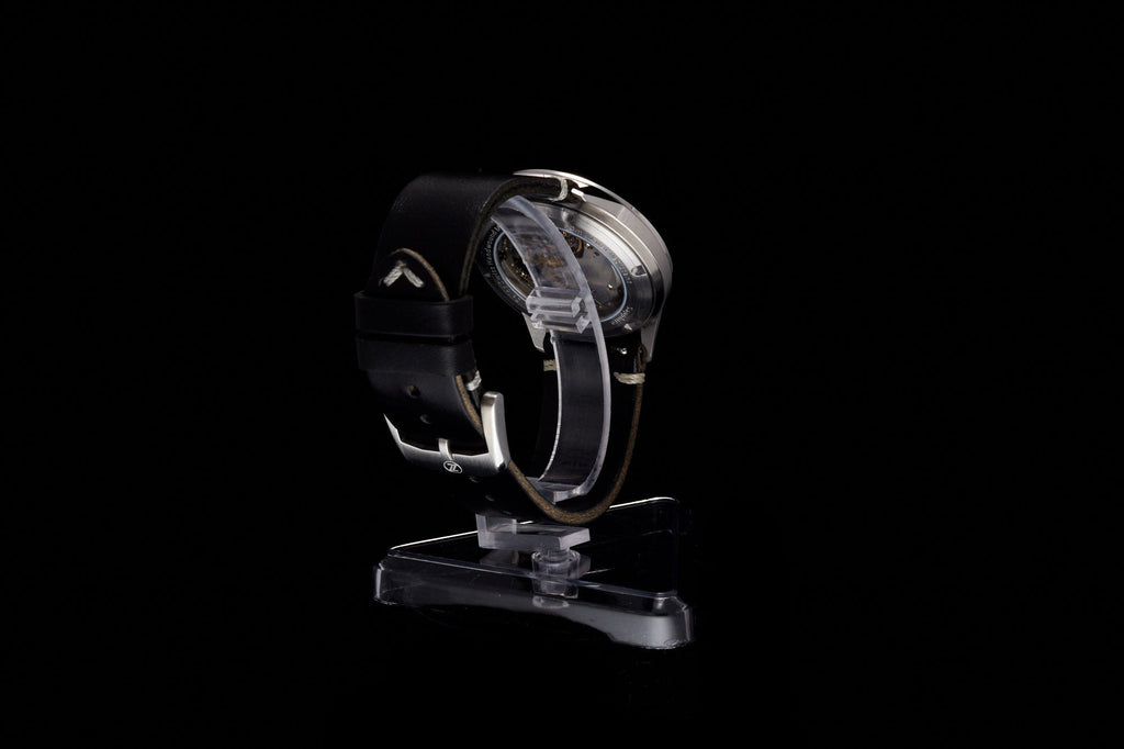 Comet 39mm 'NASA' Edition