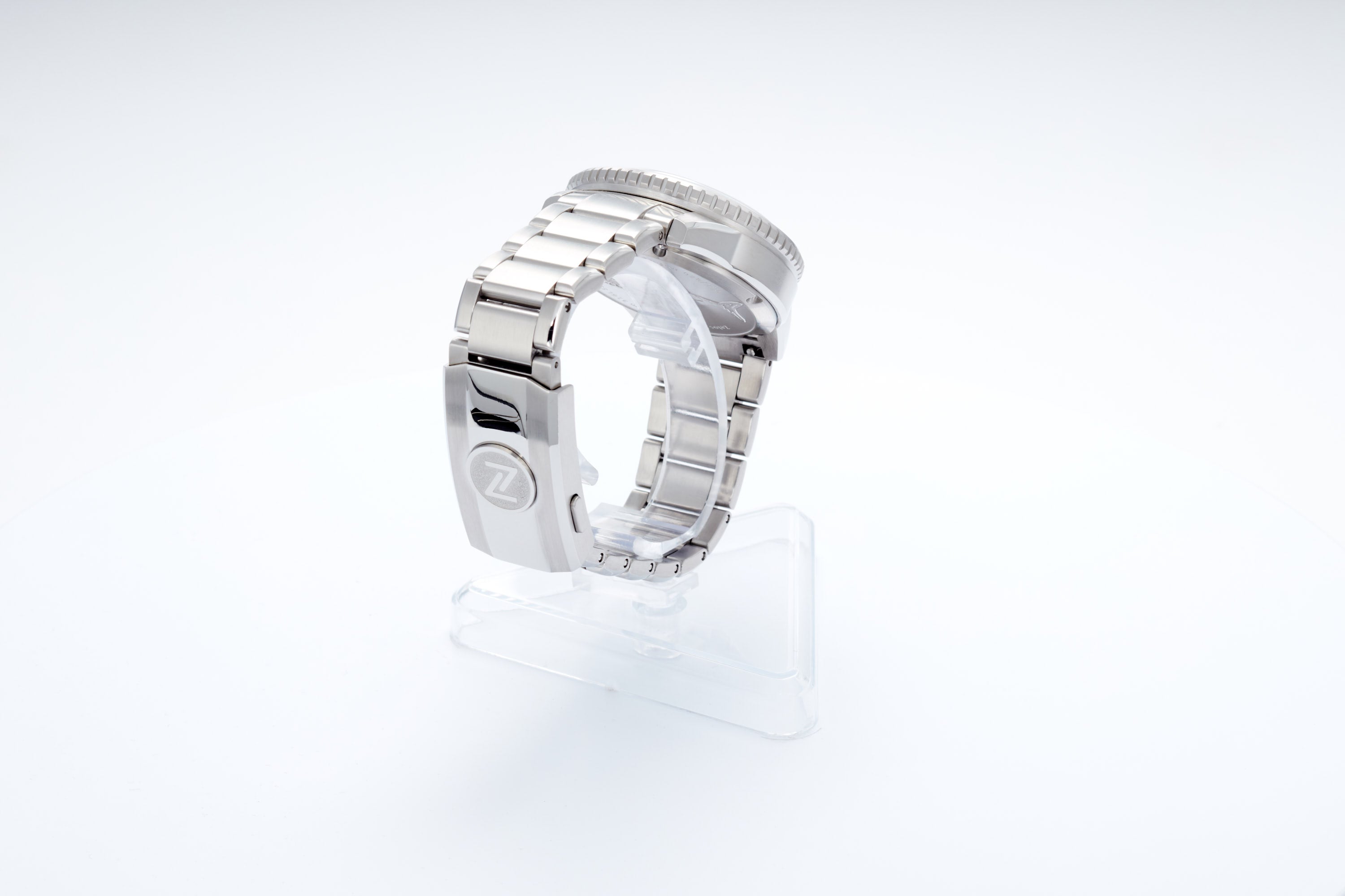 Mako 300m GMT 'Frost'