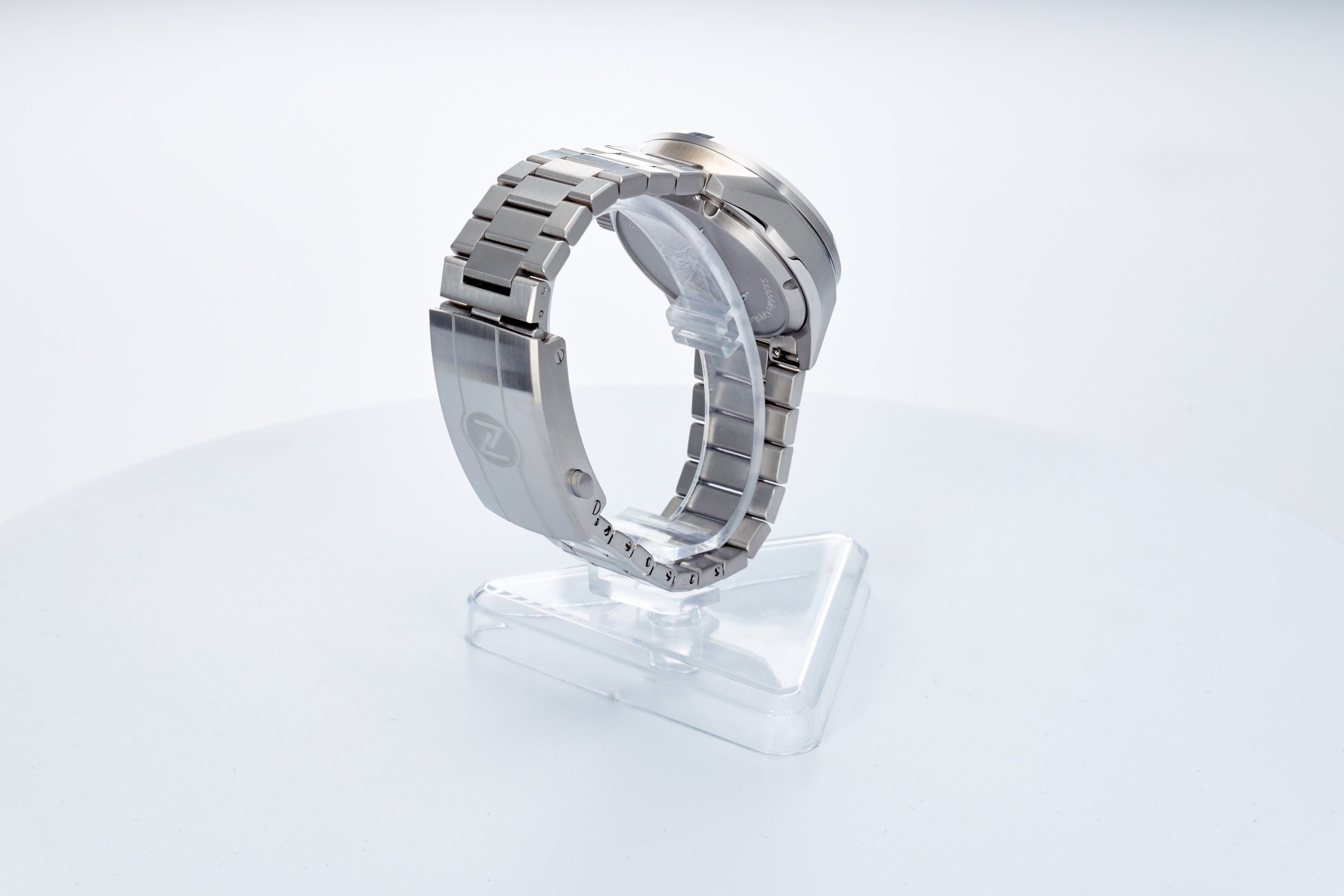 Swordfish Field 38mm SS 'Nebula'