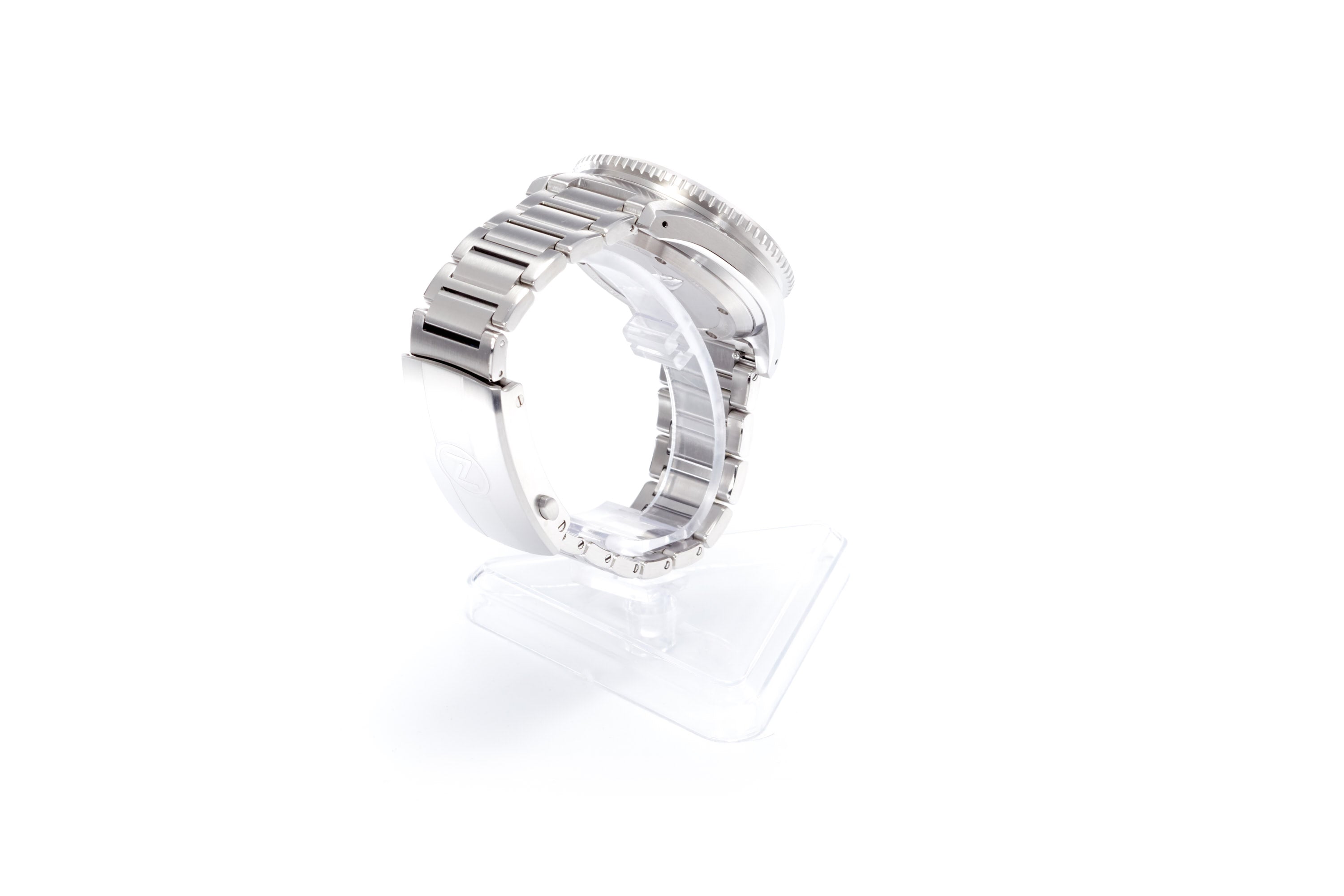 Blacktip 200m GMT Crimson Red