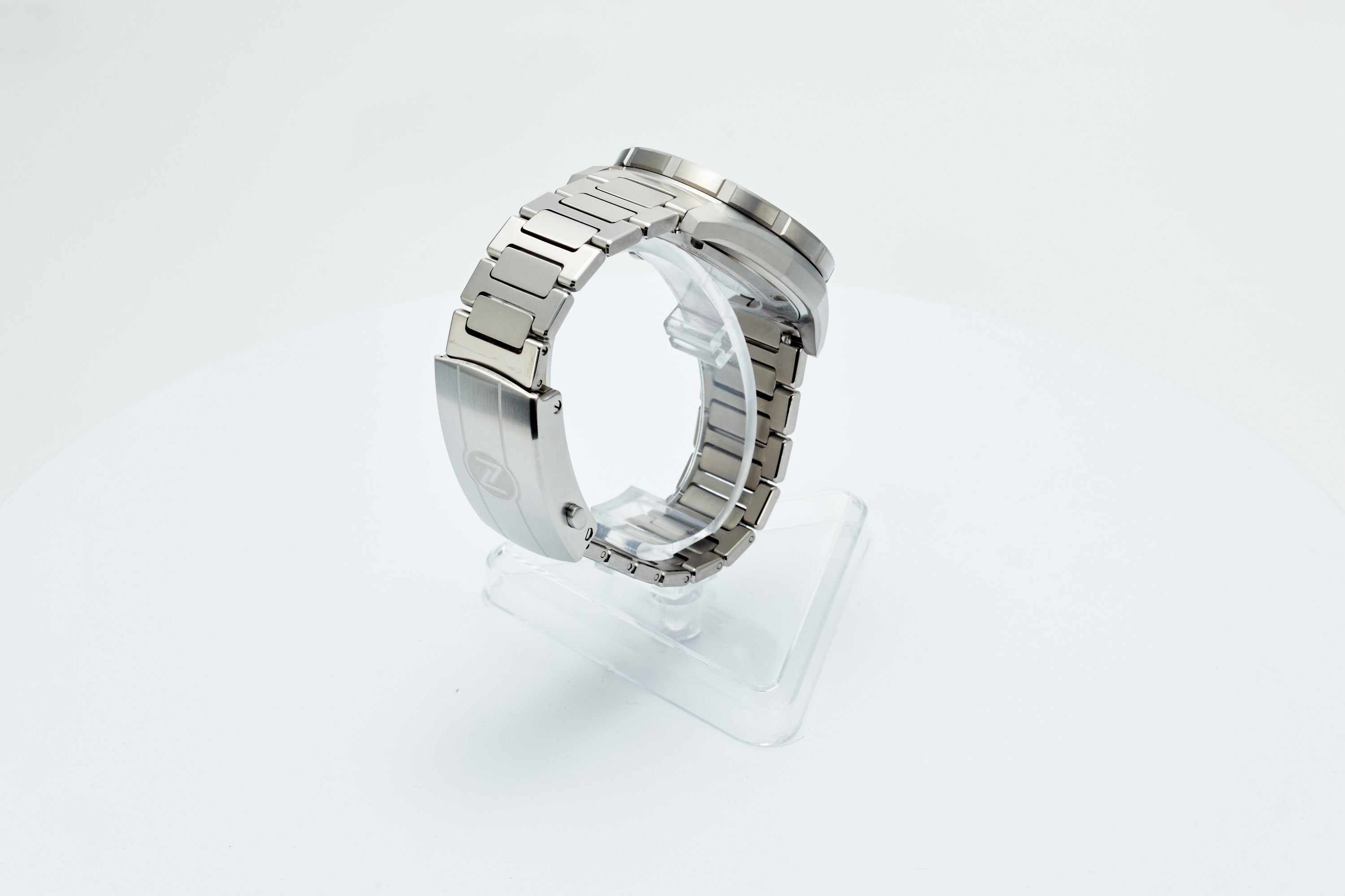 Thresher 41mm Chalk Grey