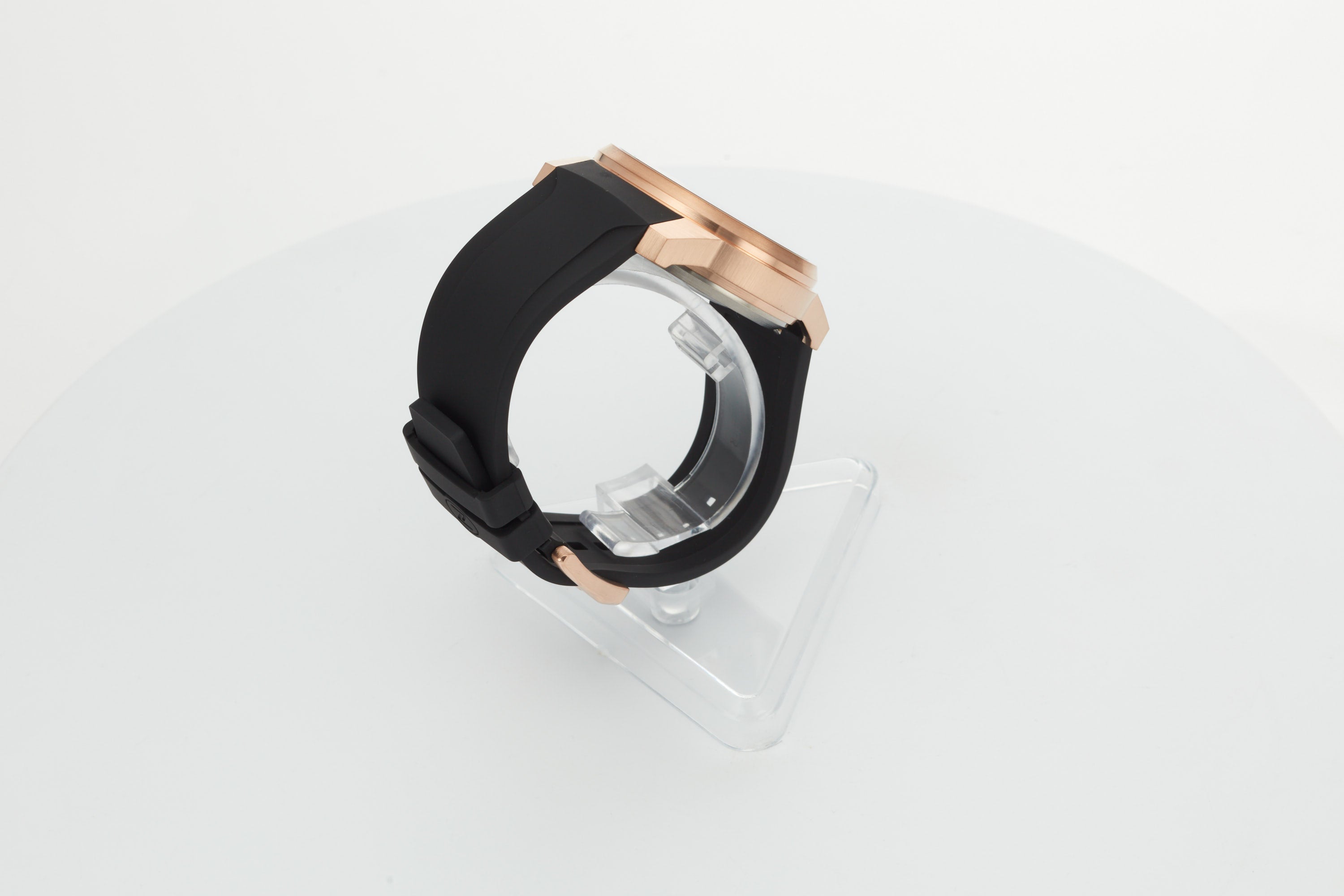 Aurora Field 42mm Br 'Onyx'