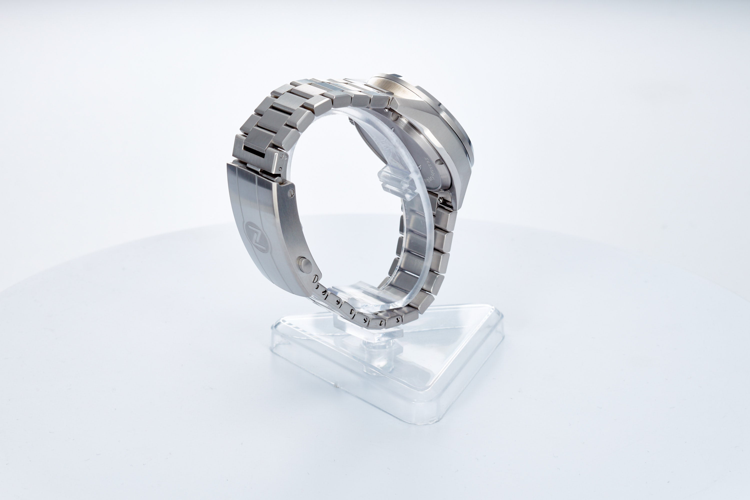 Swordfish Field 38mm SS 'Nebula'